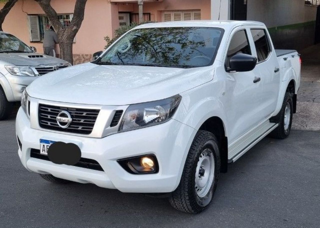 Nissan Frontier Usada en Mendoza, deRuedas