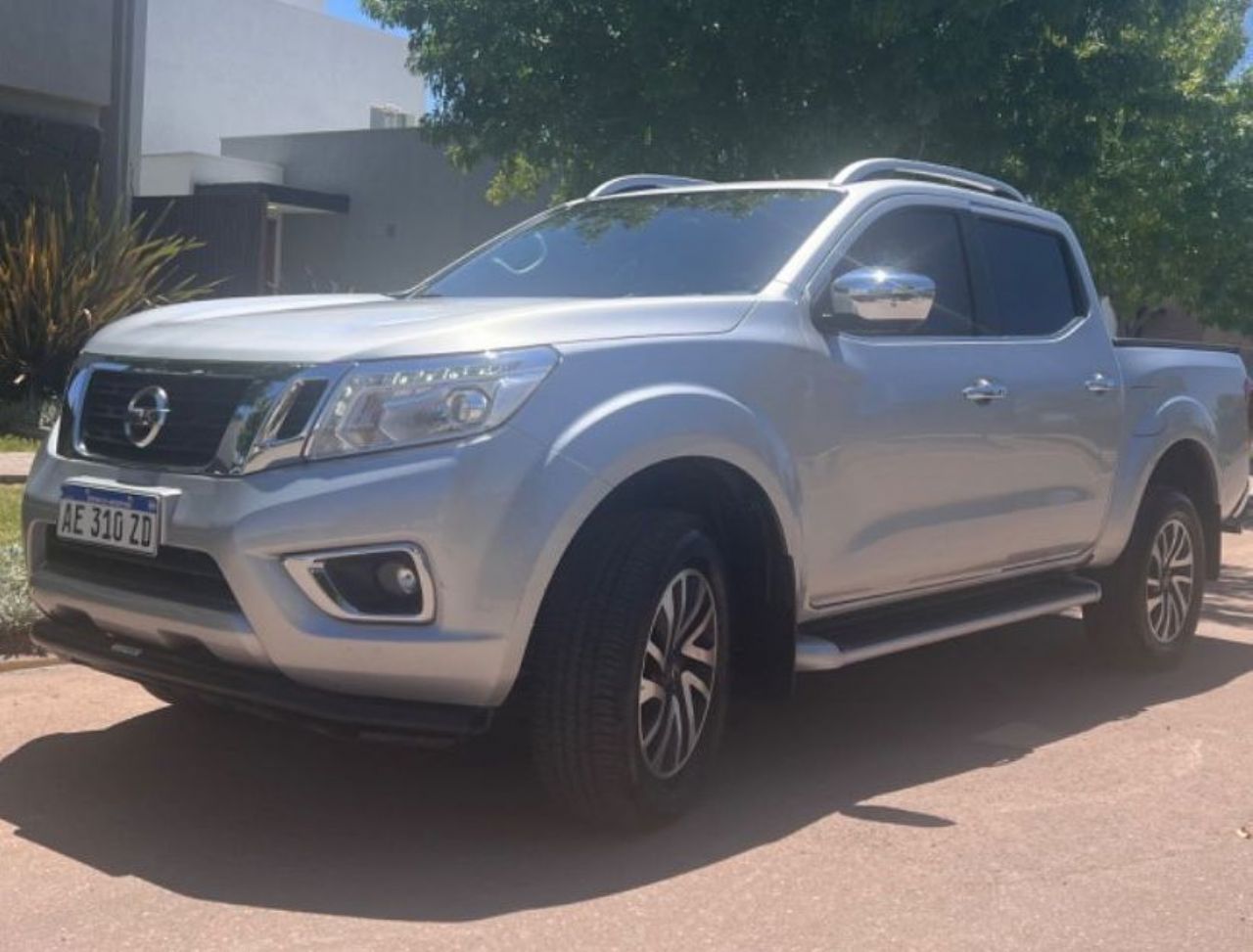 Nissan Frontier Usada en Mendoza, deRuedas