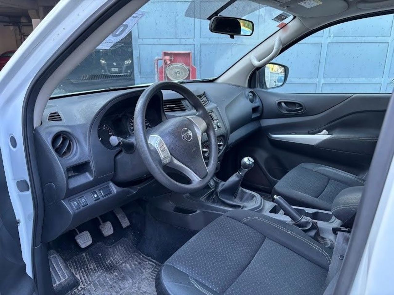 Nissan Frontier Usada en San Juan, deRuedas
