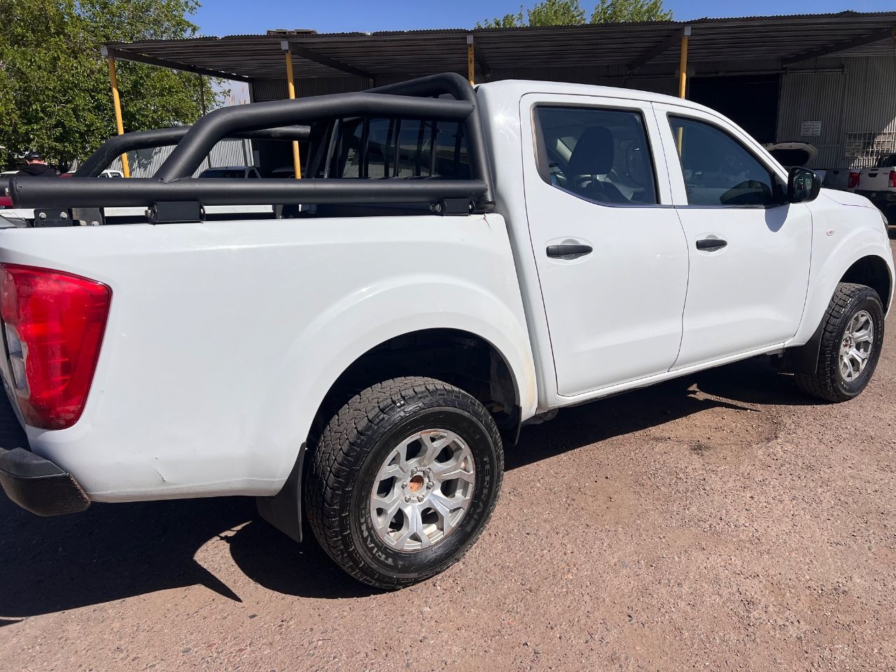 Nissan Frontier Usada en Mendoza, deRuedas