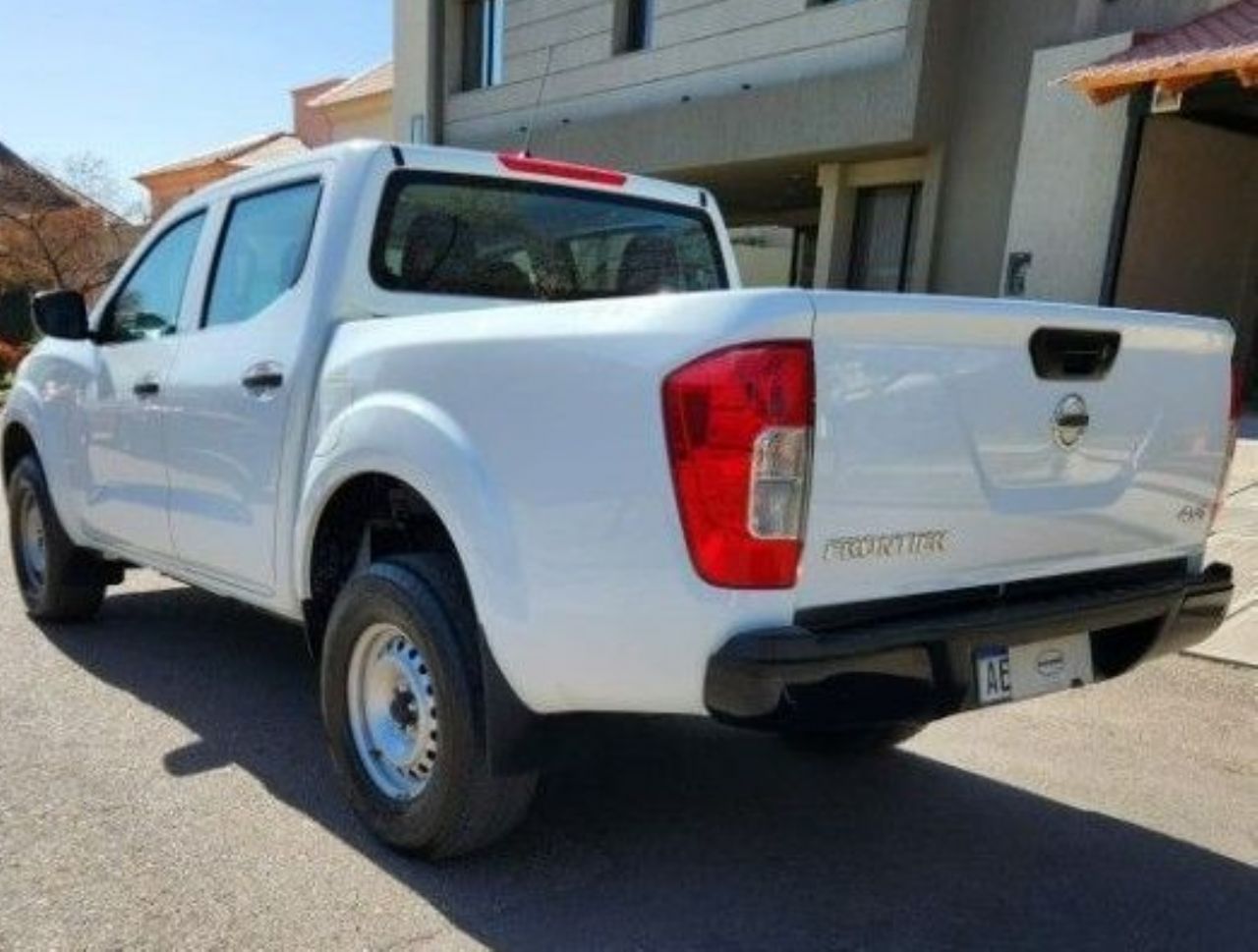 Nissan Frontier Usada en Mendoza, deRuedas