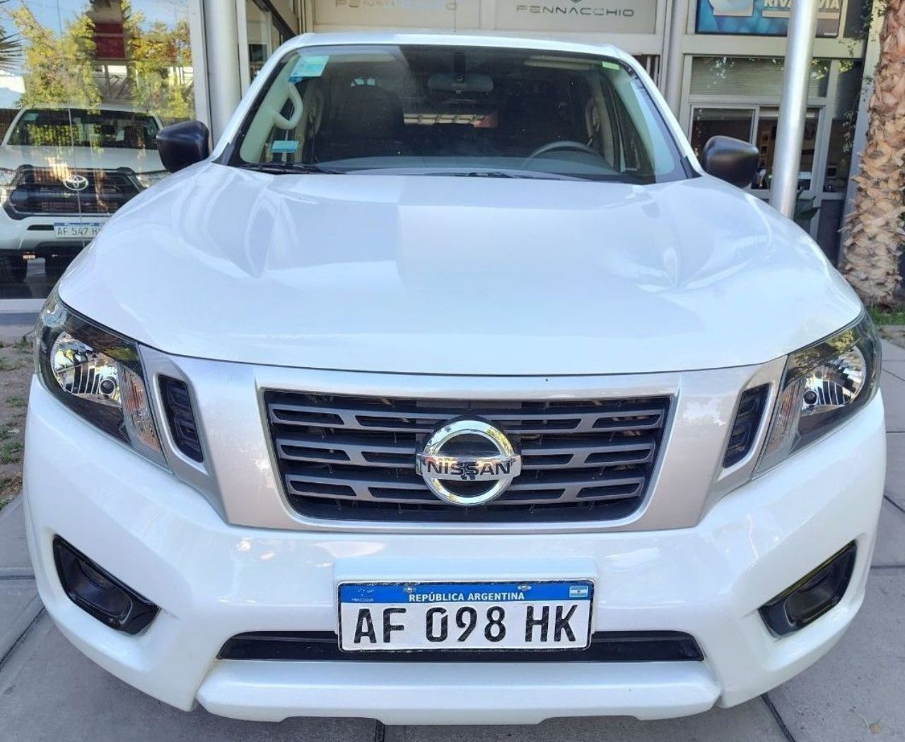 Nissan Frontier Usada en Mendoza, deRuedas
