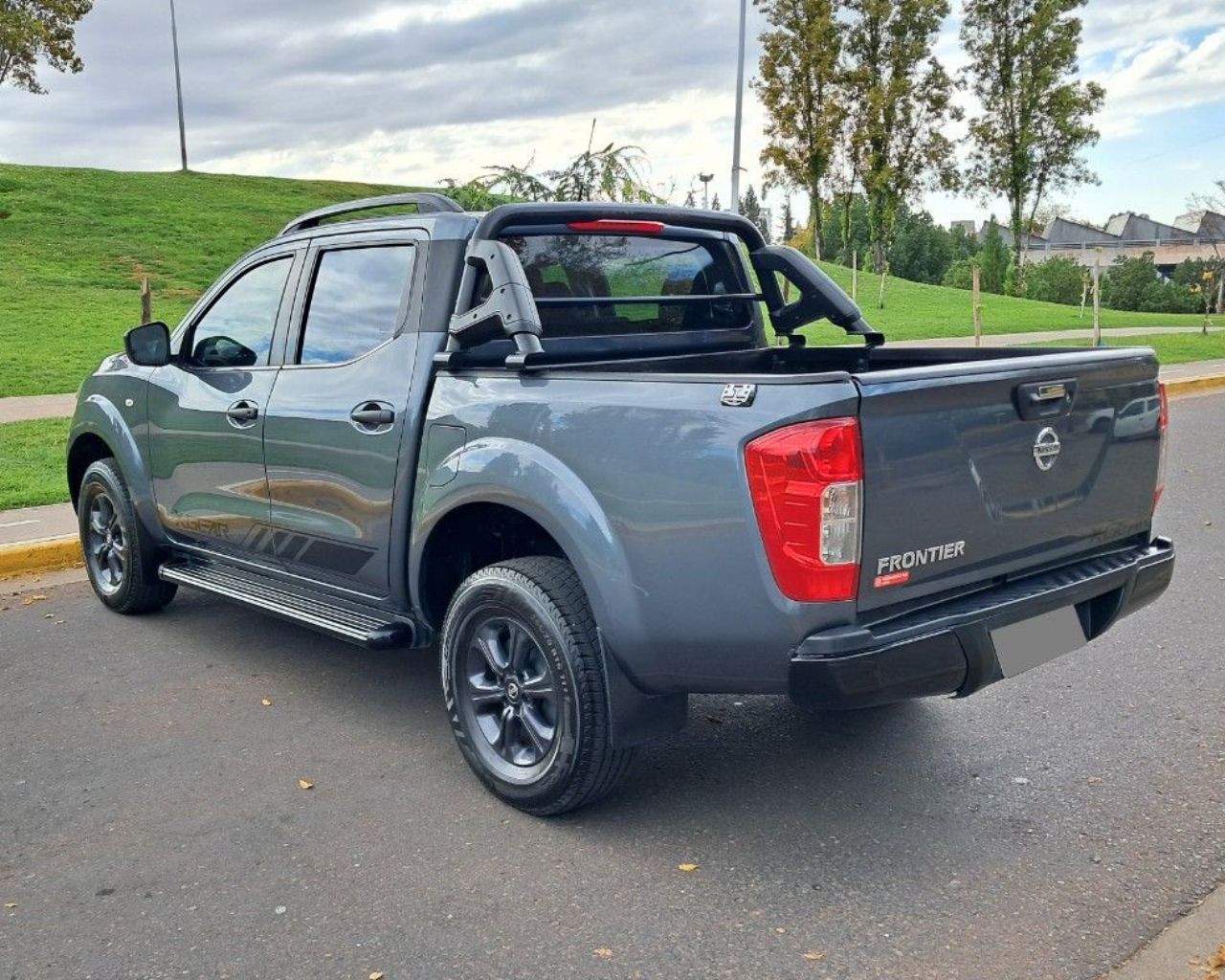 Nissan Frontier Usada Financiado en Mendoza, deRuedas