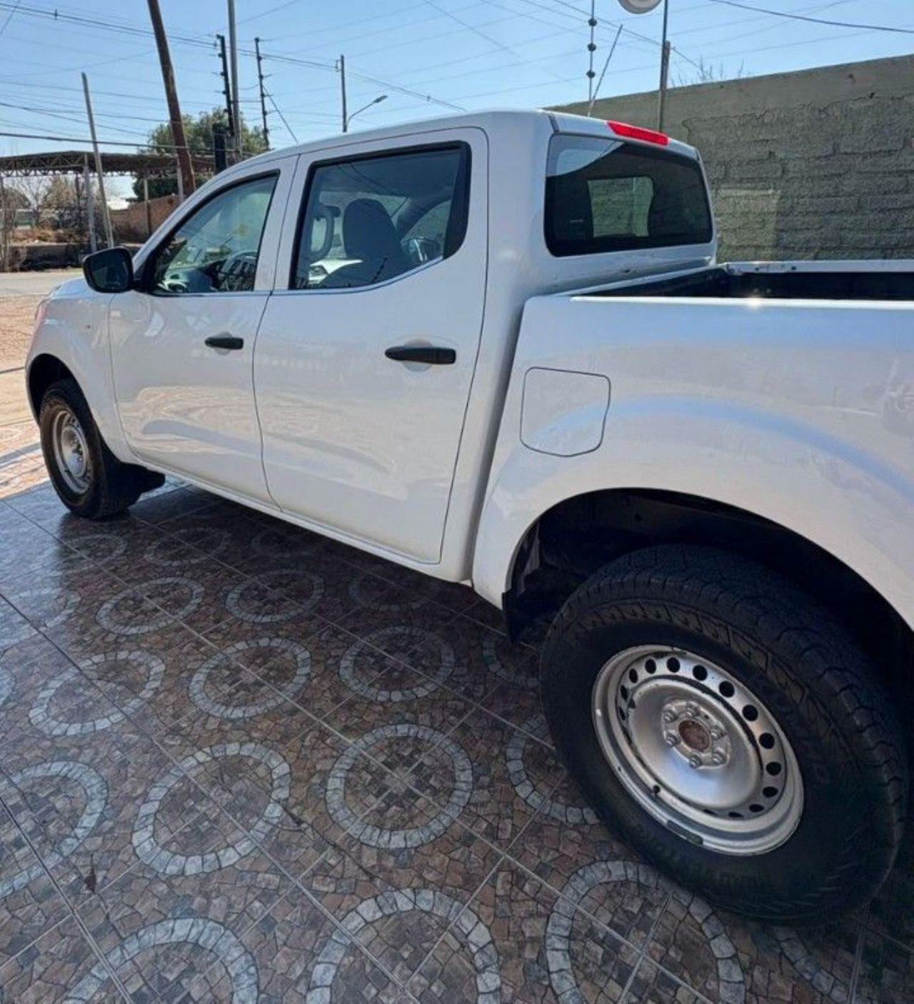 Nissan Frontier Usada en Mendoza, deRuedas