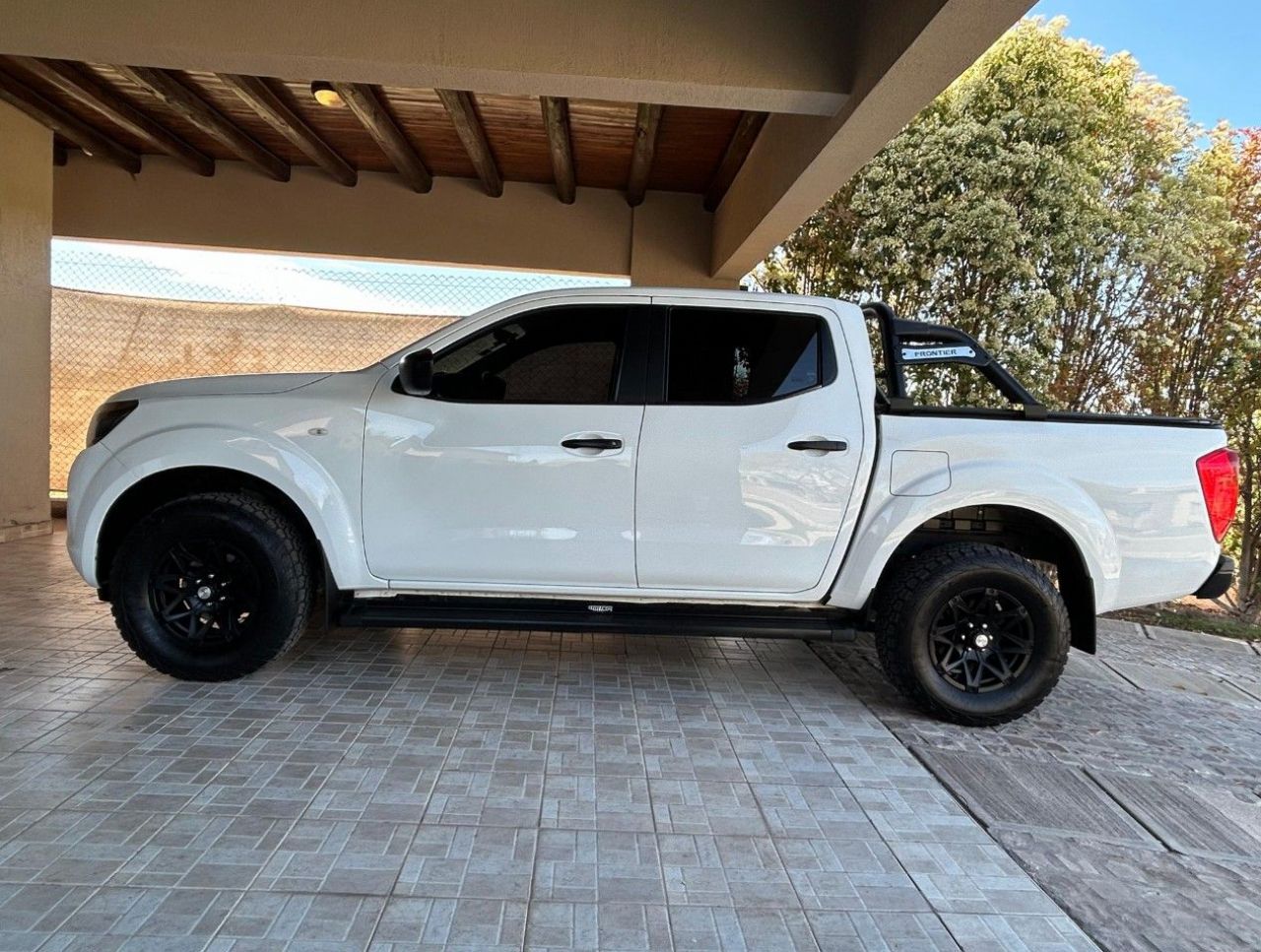 Nissan Frontier Usada Financiado en Mendoza, deRuedas