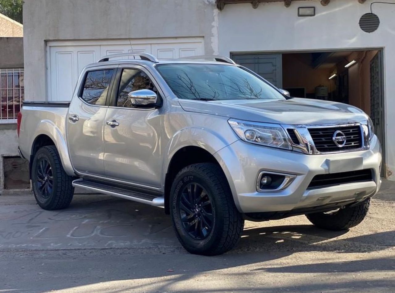 Nissan Frontier Usada en Mendoza, deRuedas
