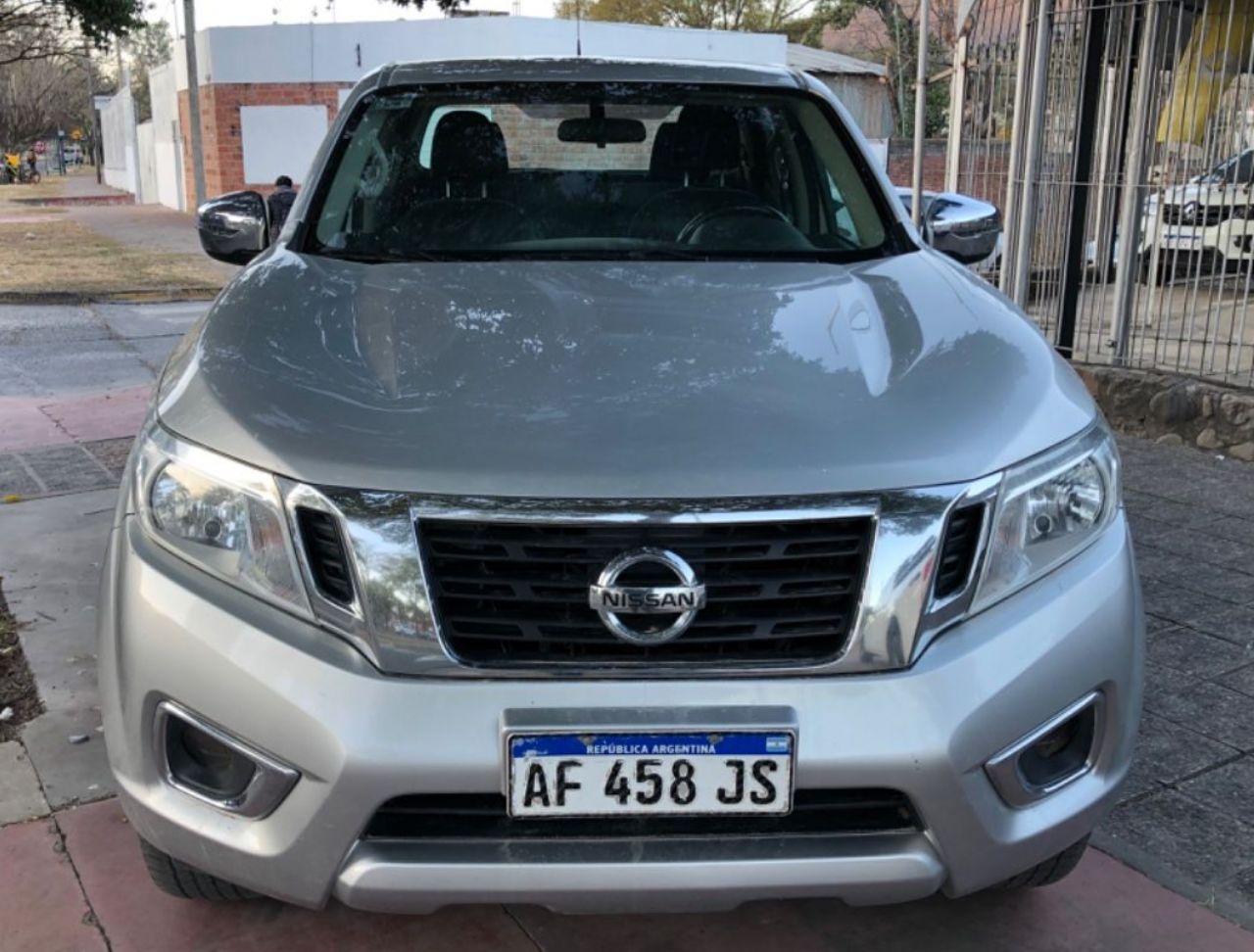 Nissan Frontier Usada en Salta, deRuedas