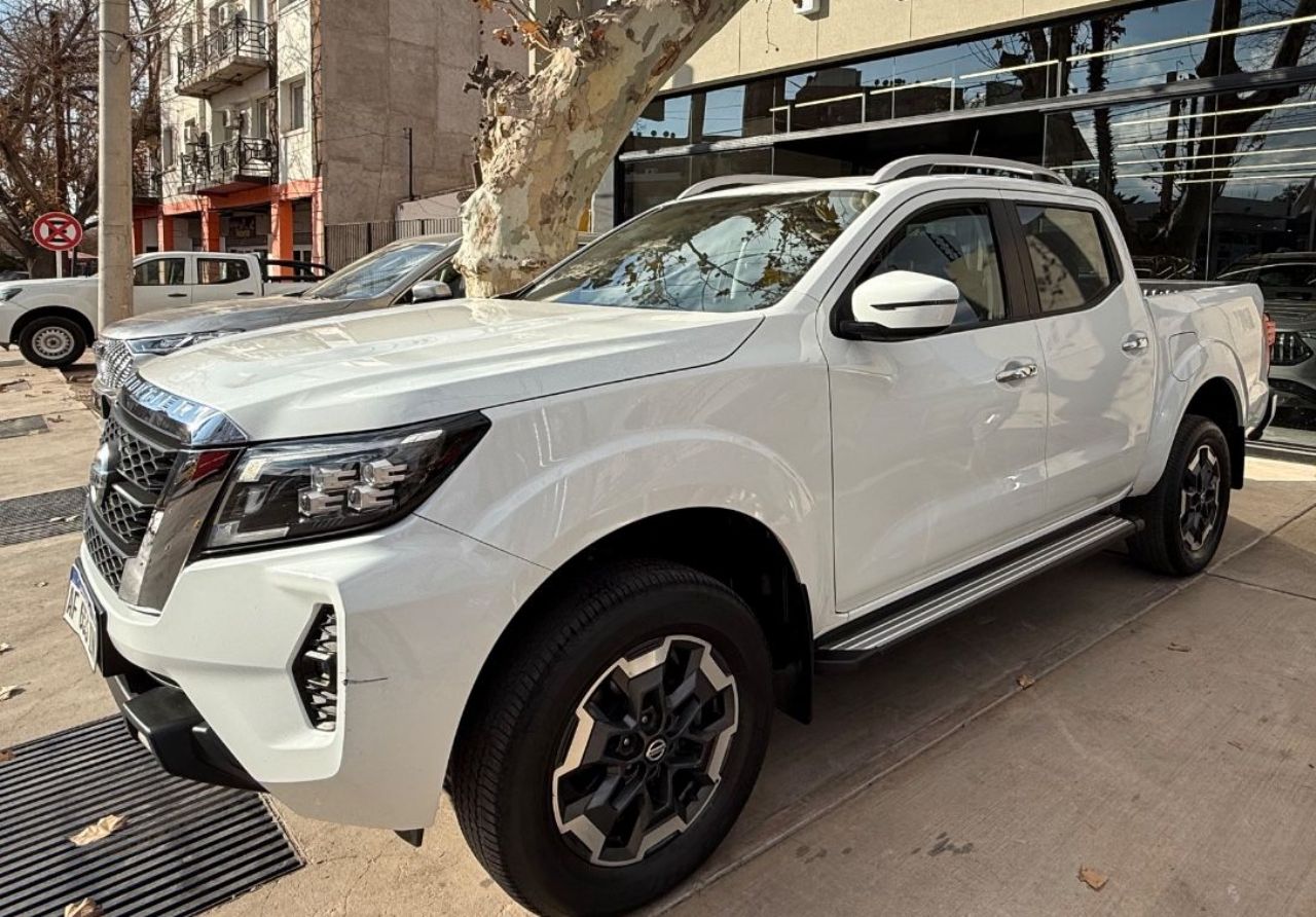 Nissan Frontier Usada en Mendoza, deRuedas