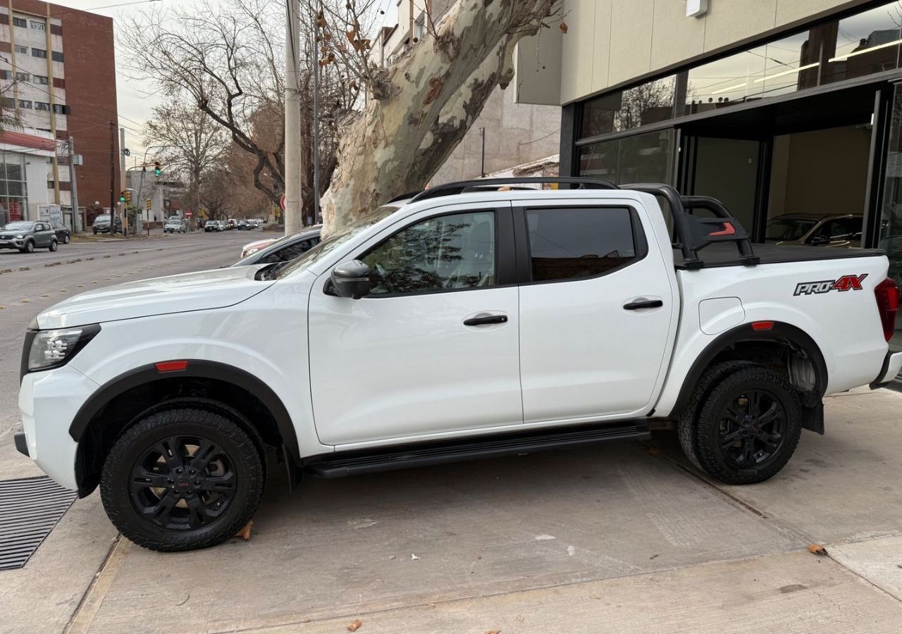 Nissan Frontier Usada en Mendoza, deRuedas
