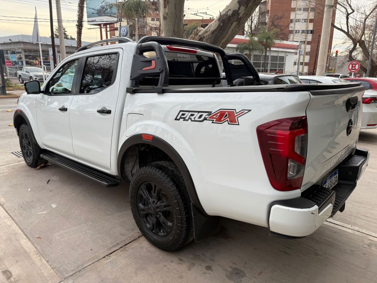 Nissan Frontier Usada en Mendoza, deRuedas