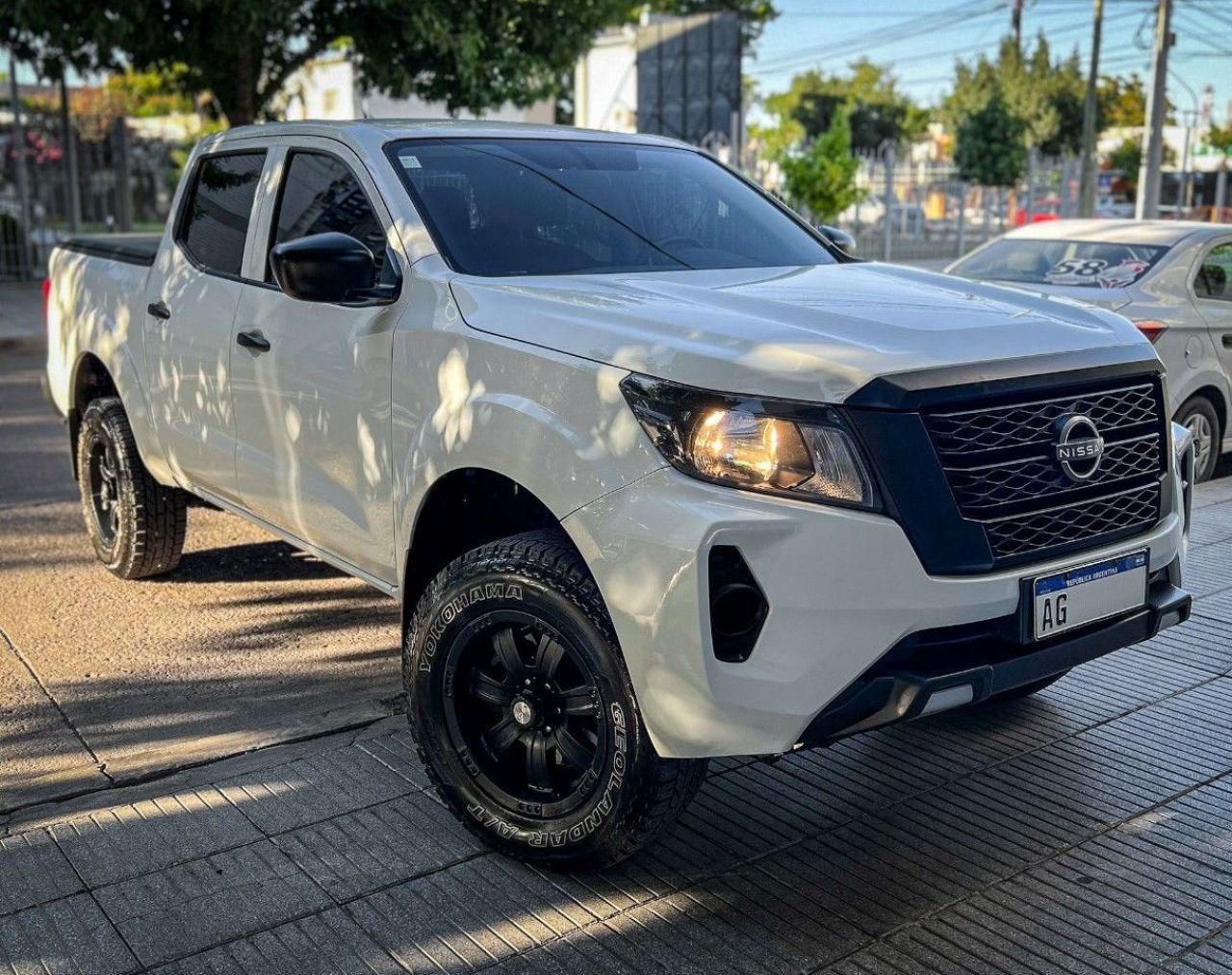 Nissan Frontier Usada en Mendoza, deRuedas