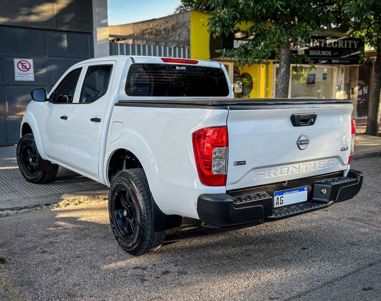 Nissan Frontier Usada en Mendoza, deRuedas