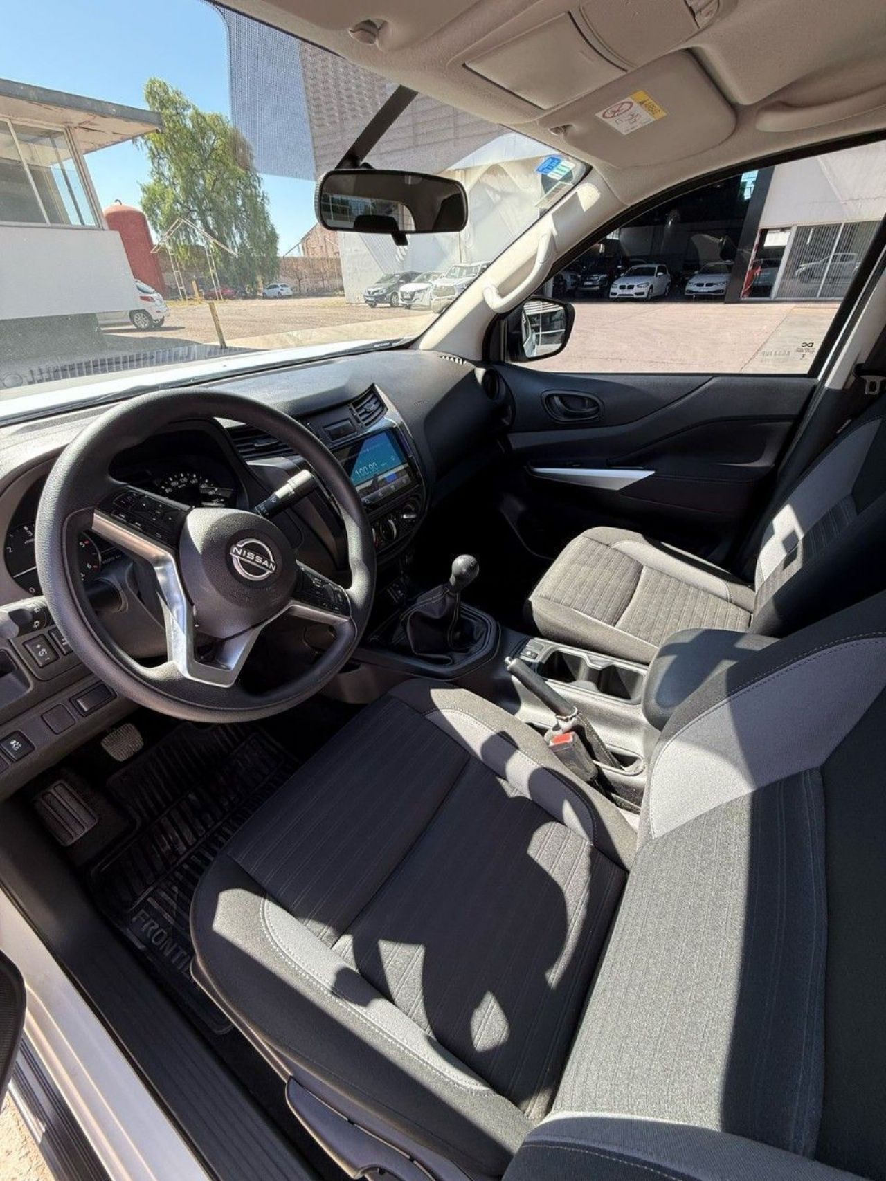 Nissan Frontier Usada en Mendoza, deRuedas