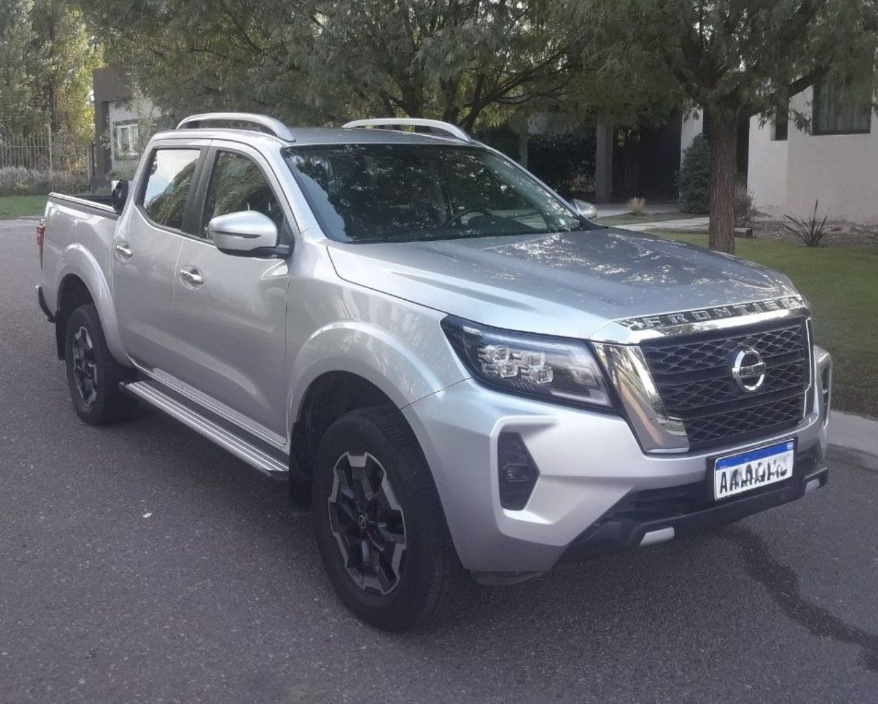 Nissan Frontier Usada en Mendoza, deRuedas