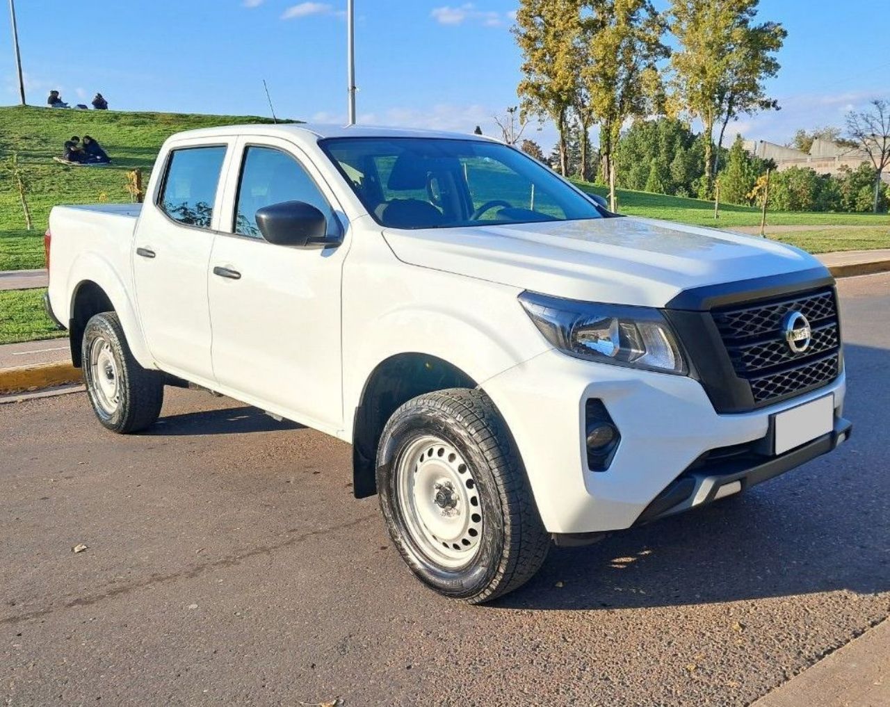 Nissan Frontier Usada en Mendoza, deRuedas