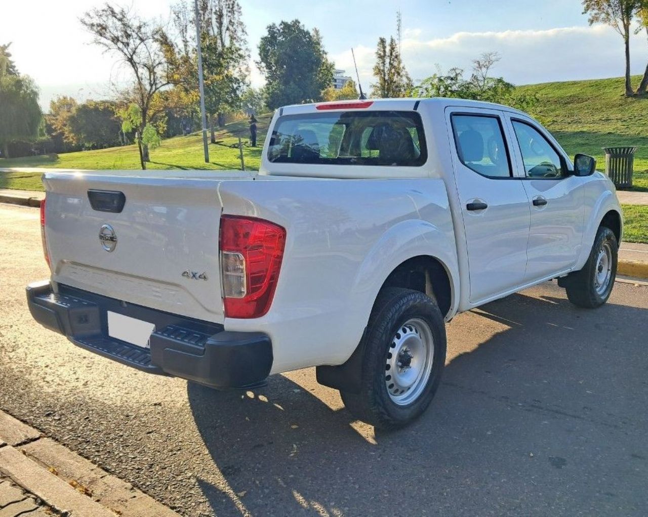 Nissan Frontier Usada en Mendoza, deRuedas