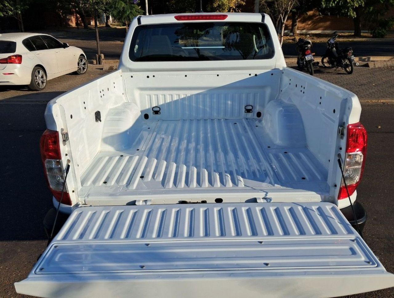Nissan Frontier Usada en Mendoza, deRuedas