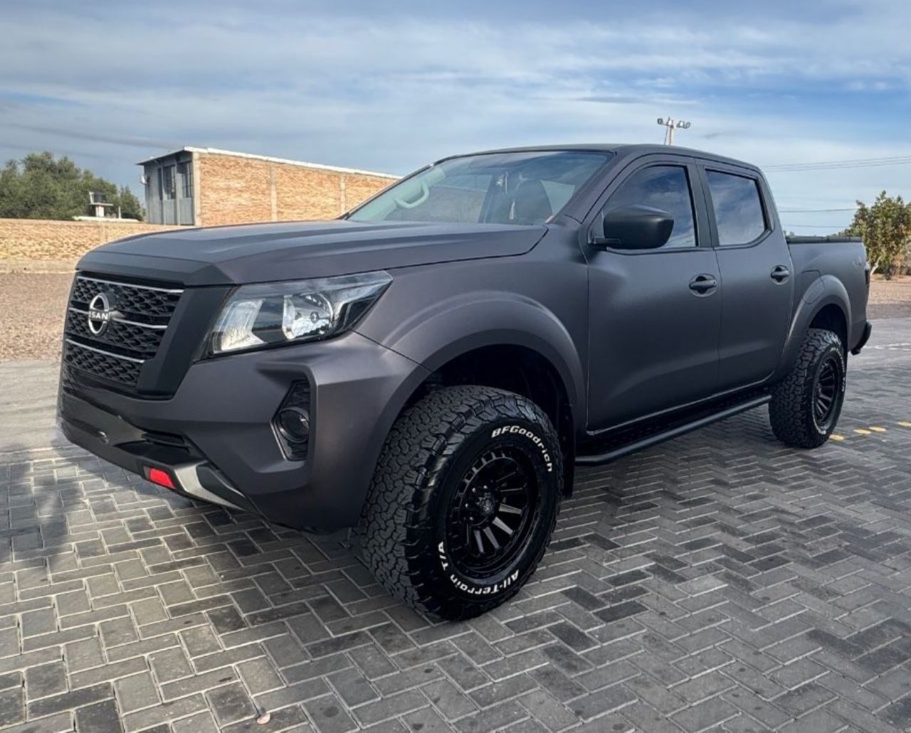 Nissan Frontier Usada en Mendoza, deRuedas