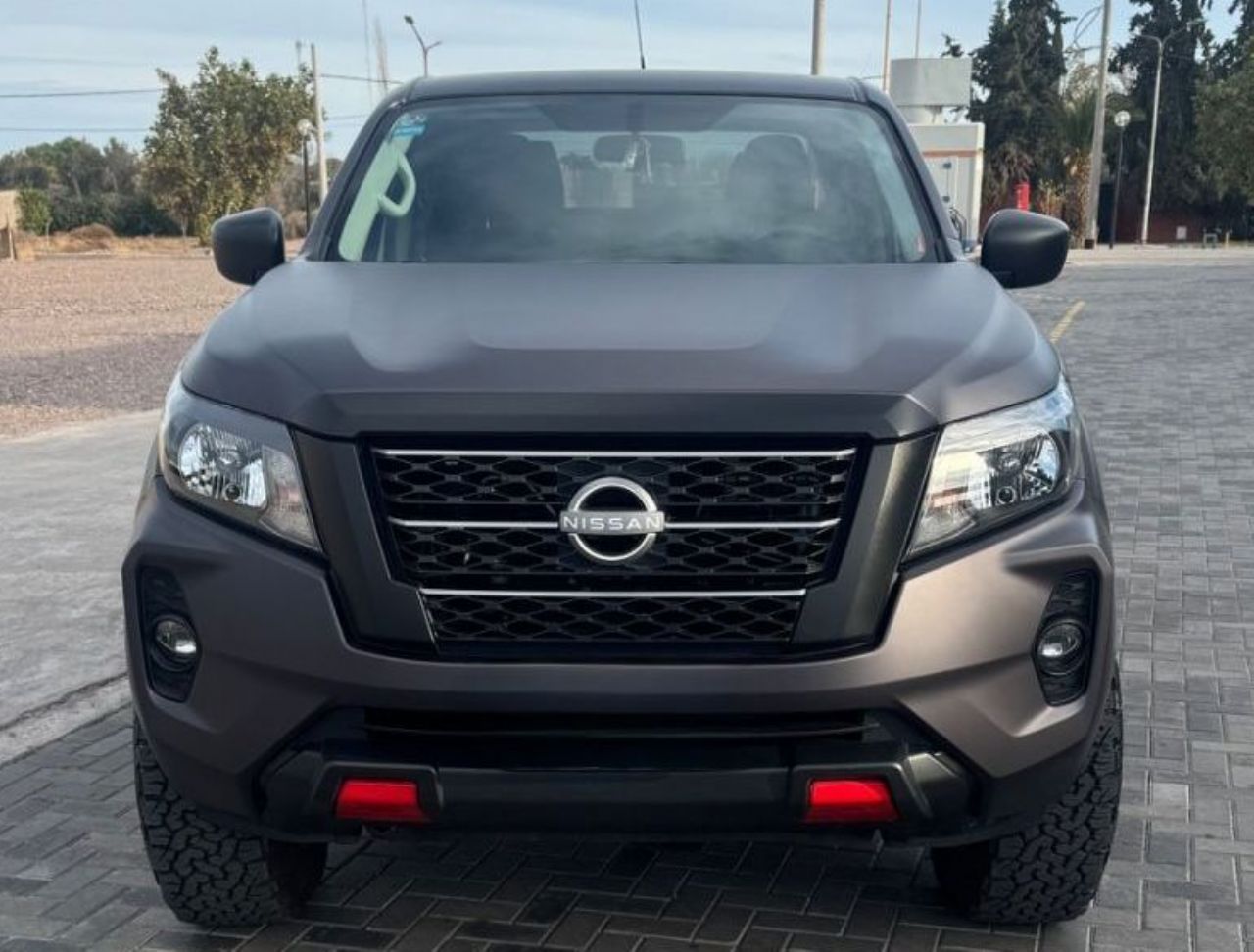 Nissan Frontier Usada en Mendoza, deRuedas