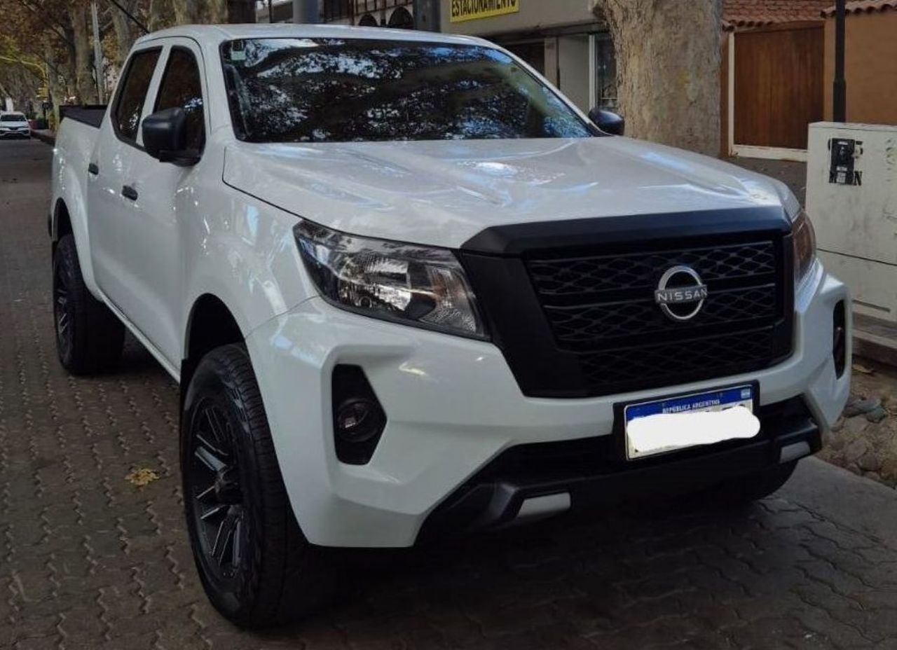 Nissan Frontier Usada en Mendoza, deRuedas