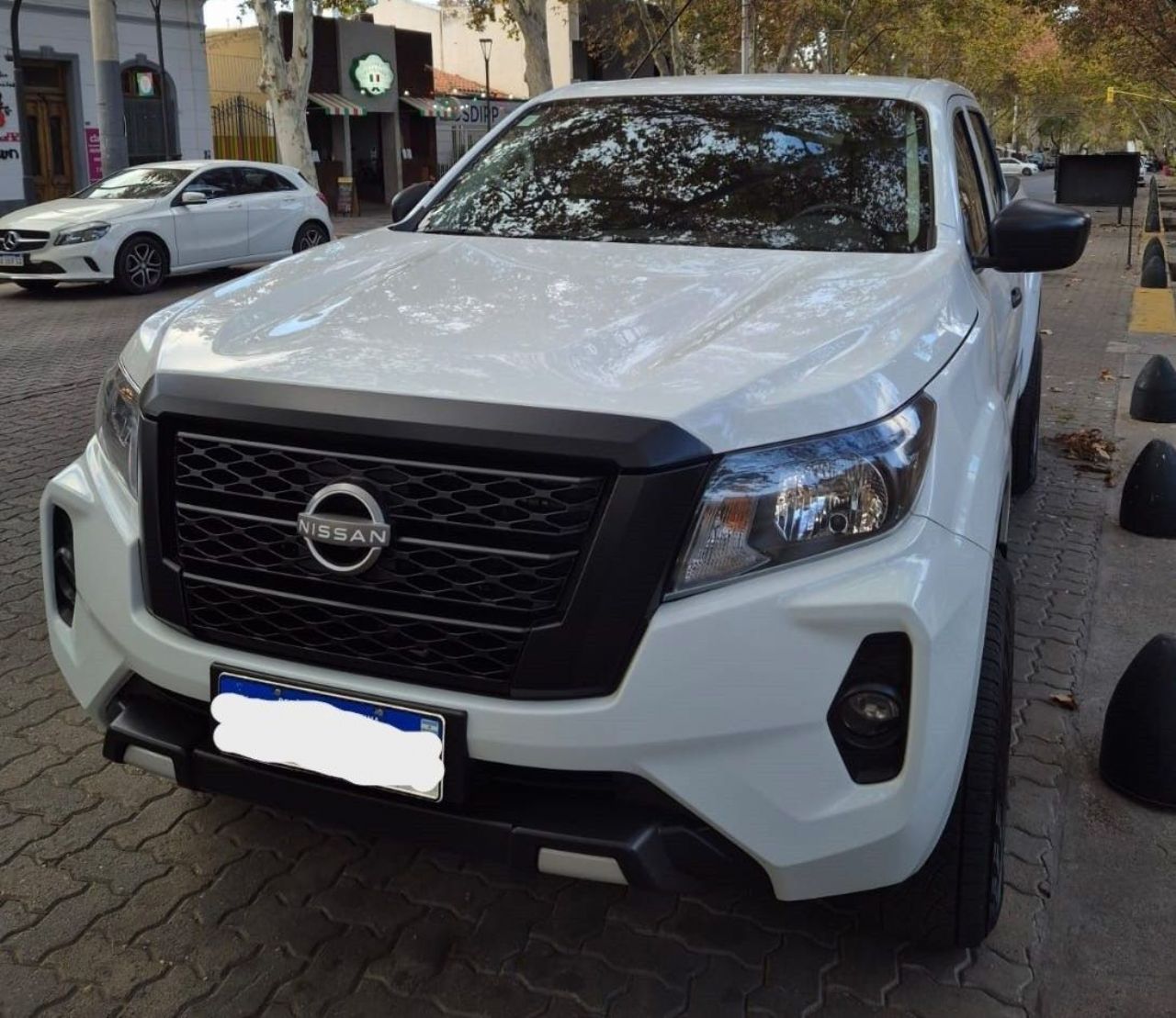 Nissan Frontier Usada en Mendoza, deRuedas