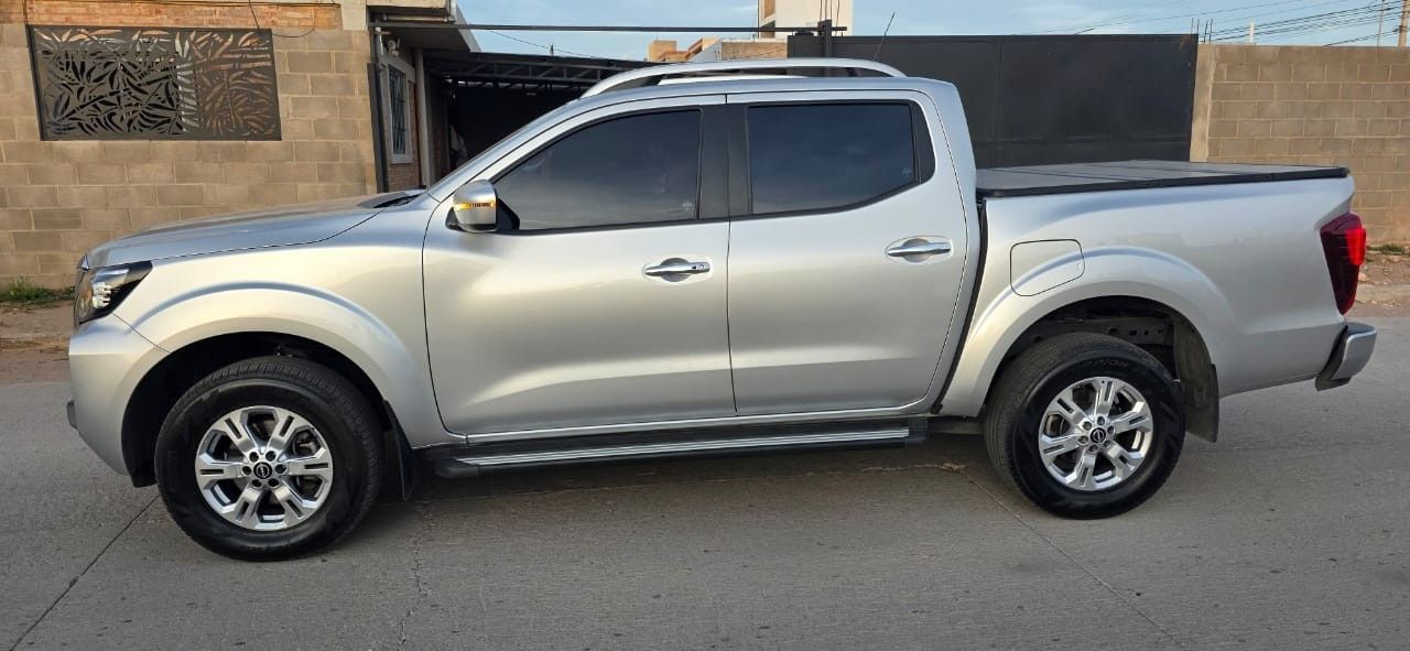 Nissan Frontier Usada en San Luis, deRuedas