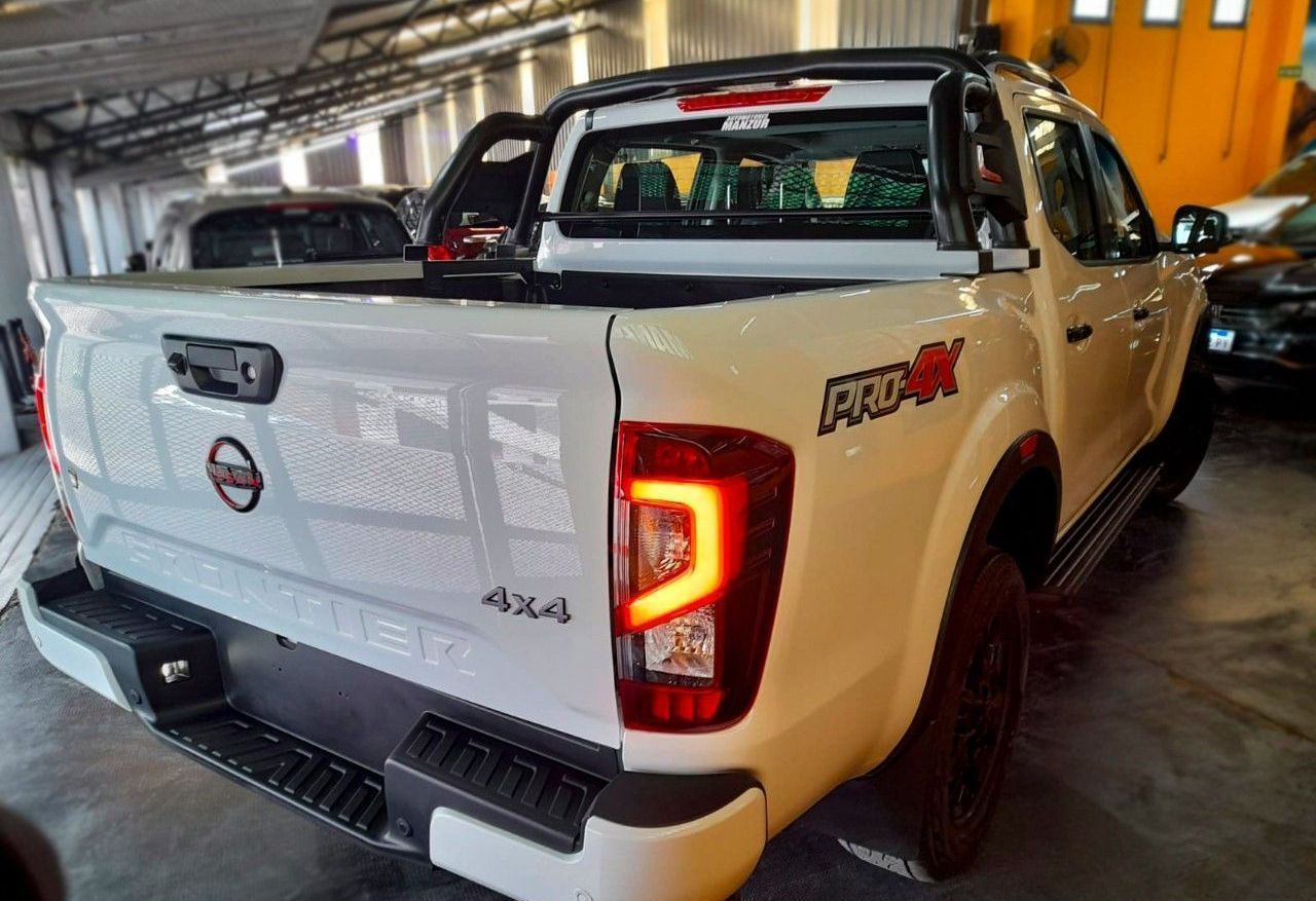 Nissan Frontier Nueva en Mendoza, deRuedas