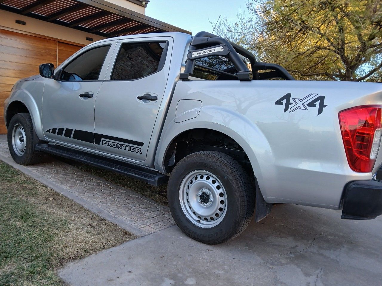 Nissan Frontier Usada Financiado en Mendoza, deRuedas