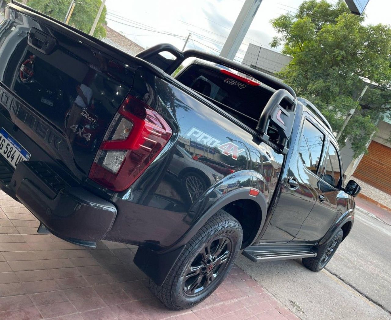 Nissan Frontier Usada Financiado en San Luis, deRuedas