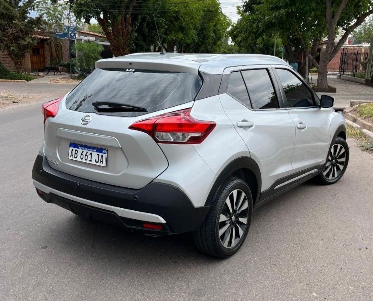 Nissan Kicks Usado Financiado en Mendoza, deRuedas