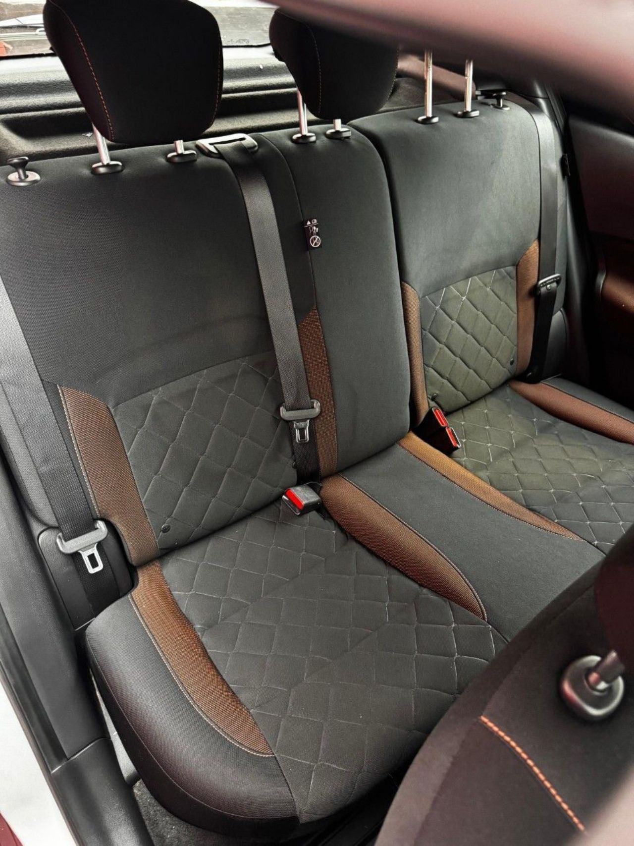 Nissan Kicks Usado Financiado en Córdoba, deRuedas