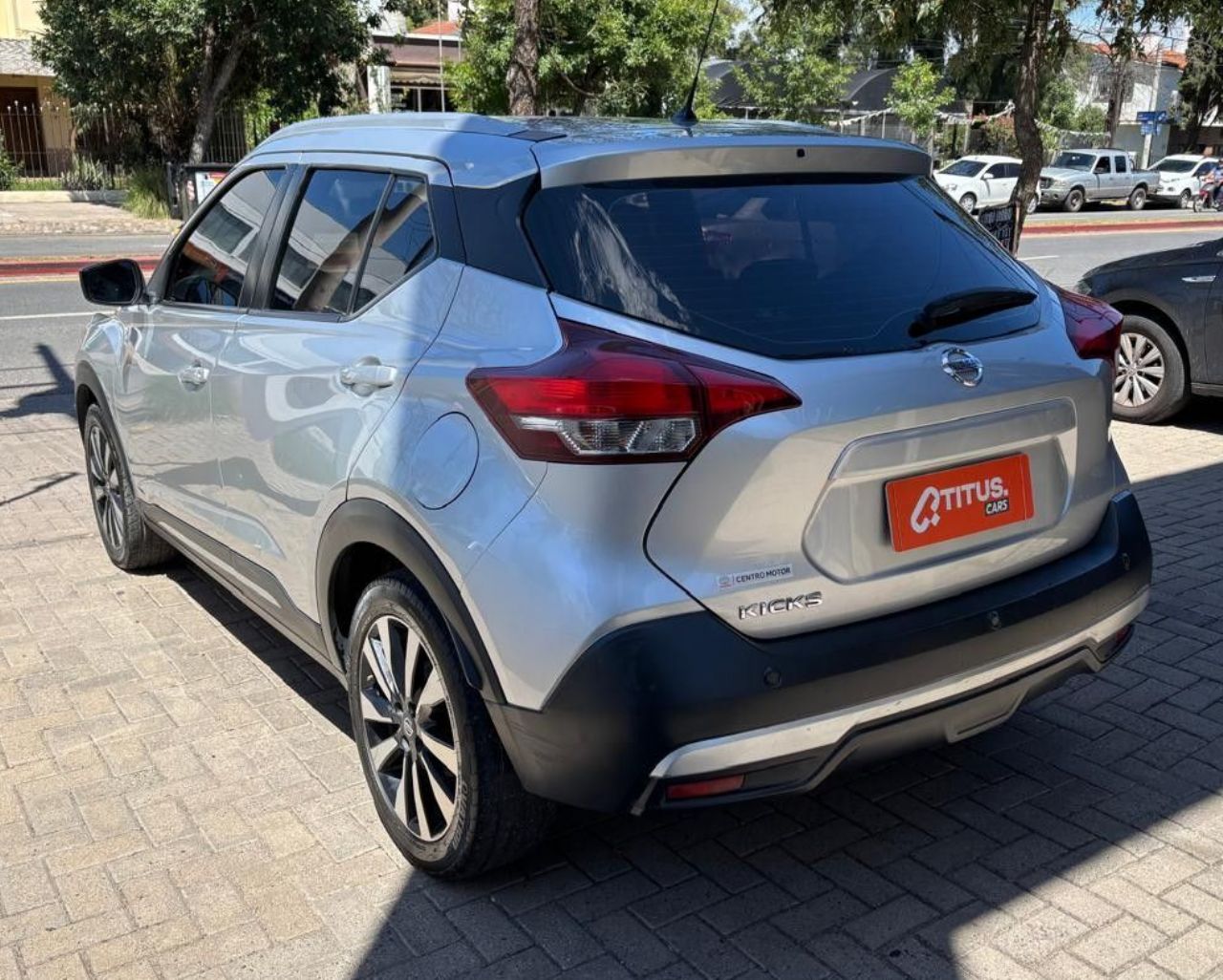 Nissan Kicks Usado Financiado en Córdoba, deRuedas