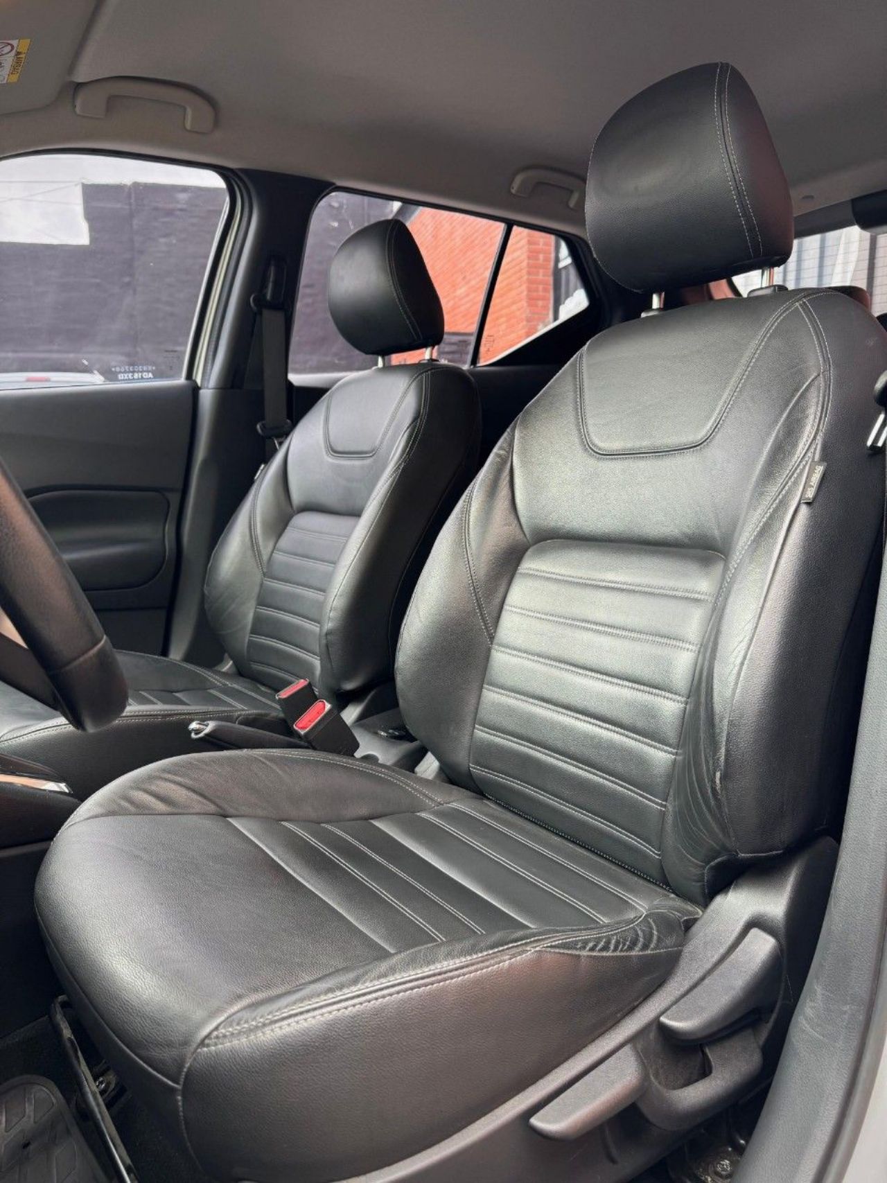 Nissan Kicks Usado Financiado en Córdoba, deRuedas