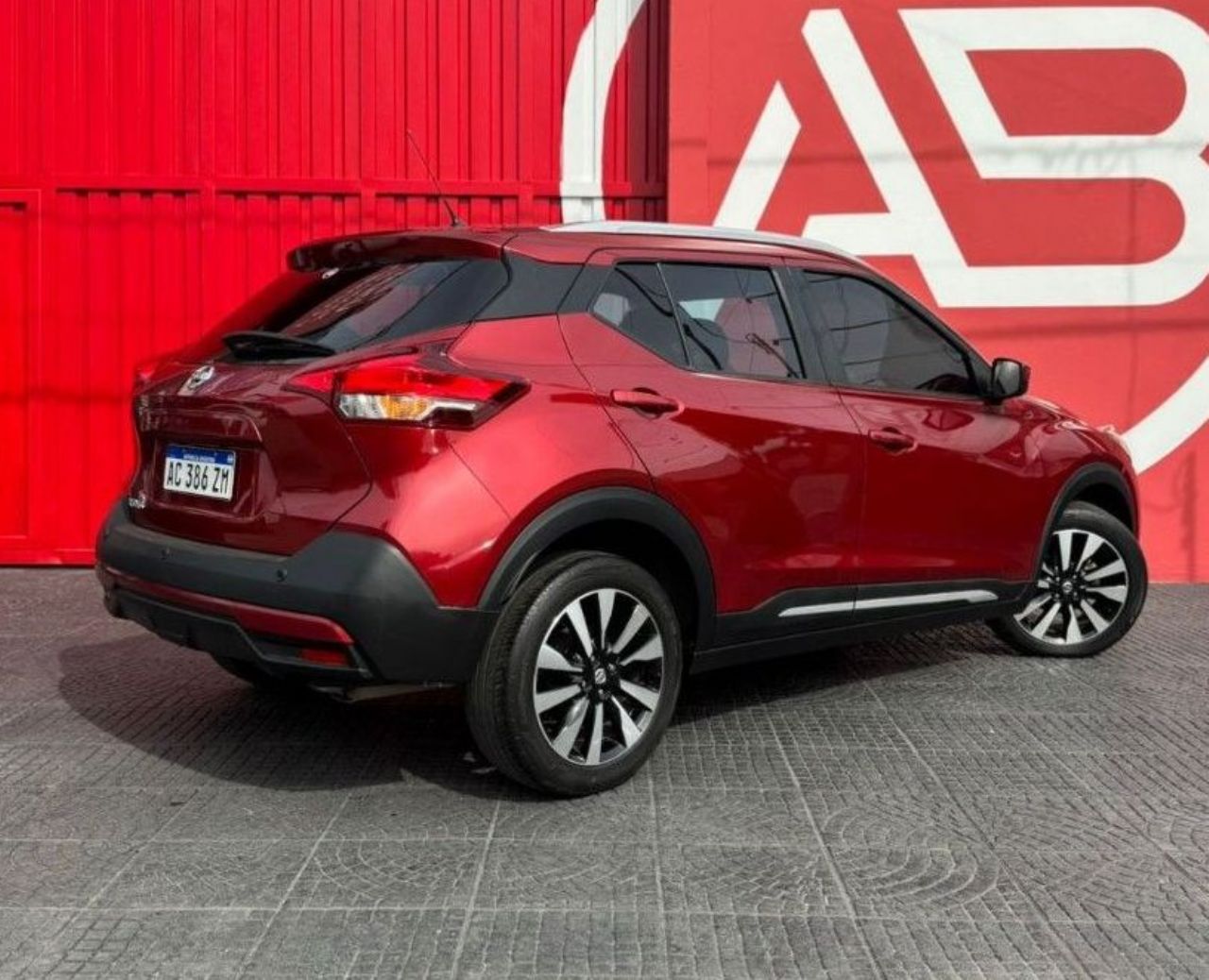 Nissan Kicks Usado Financiado en Córdoba, deRuedas