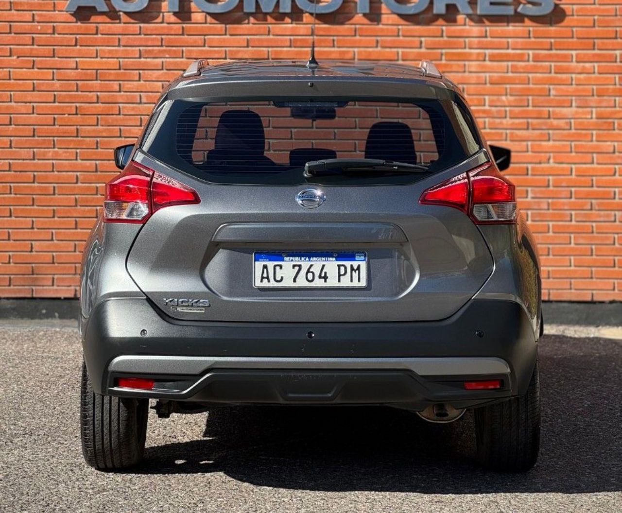 Nissan Kicks Usado Financiado en Córdoba, deRuedas