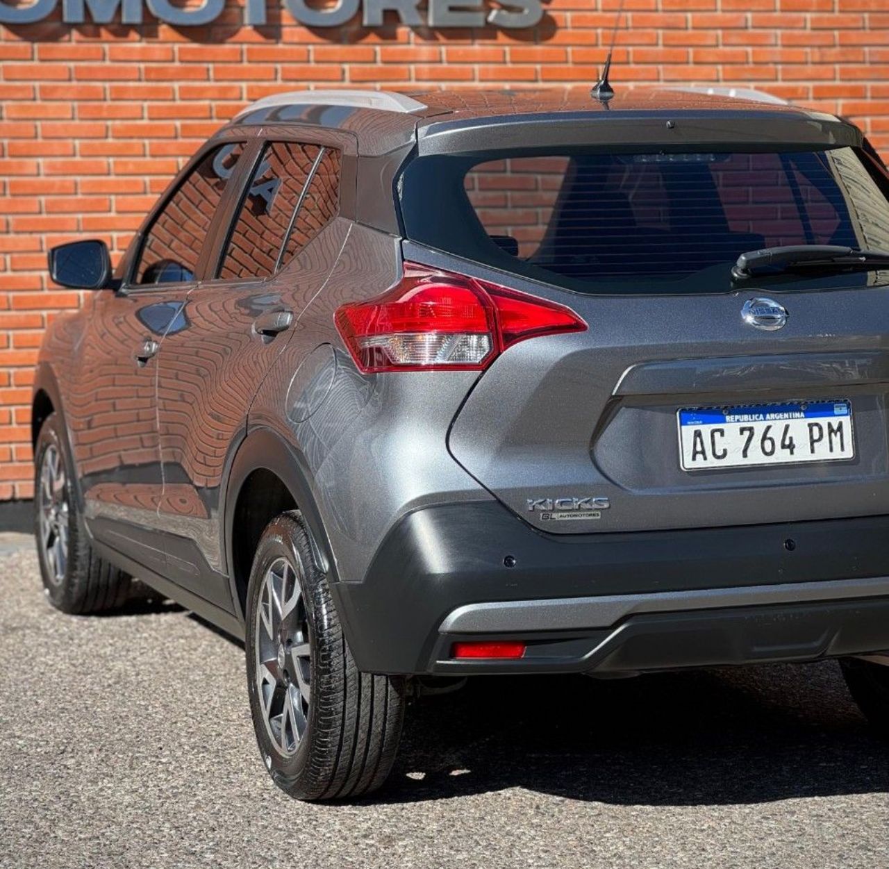Nissan Kicks Usado Financiado en Córdoba, deRuedas