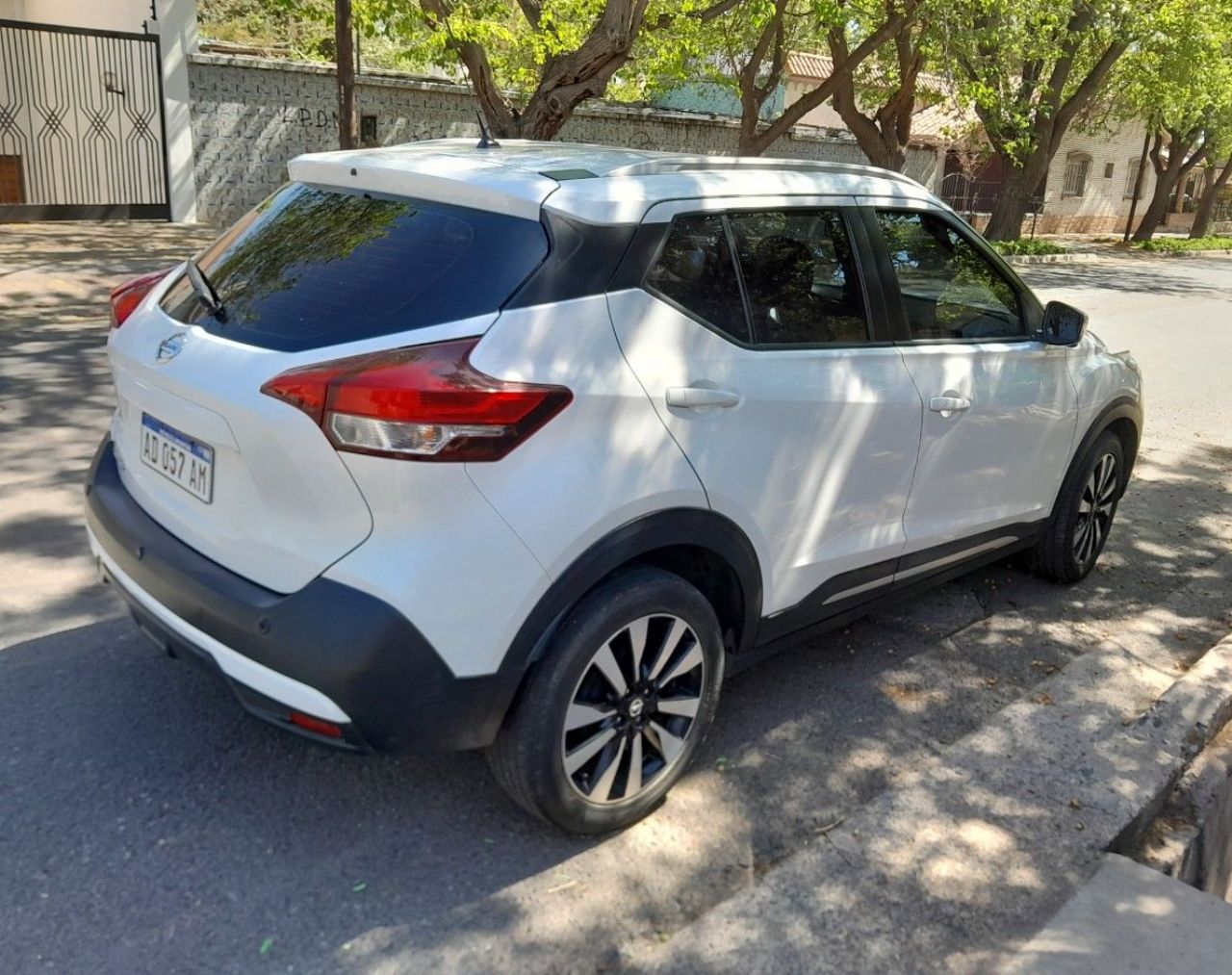 Nissan Kicks Usado Financiado en Mendoza, deRuedas