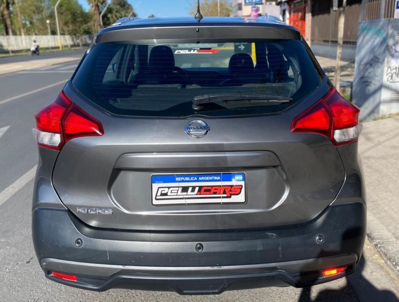 Nissan Kicks Usado Financiado en San Juan, deRuedas