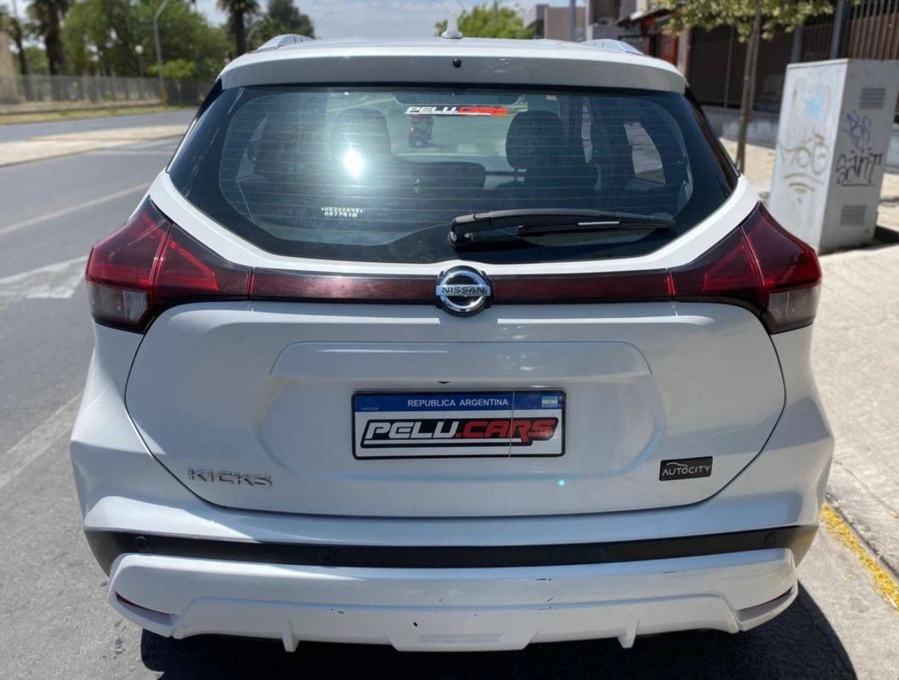 Nissan Kicks Usado Financiado en San Juan, deRuedas