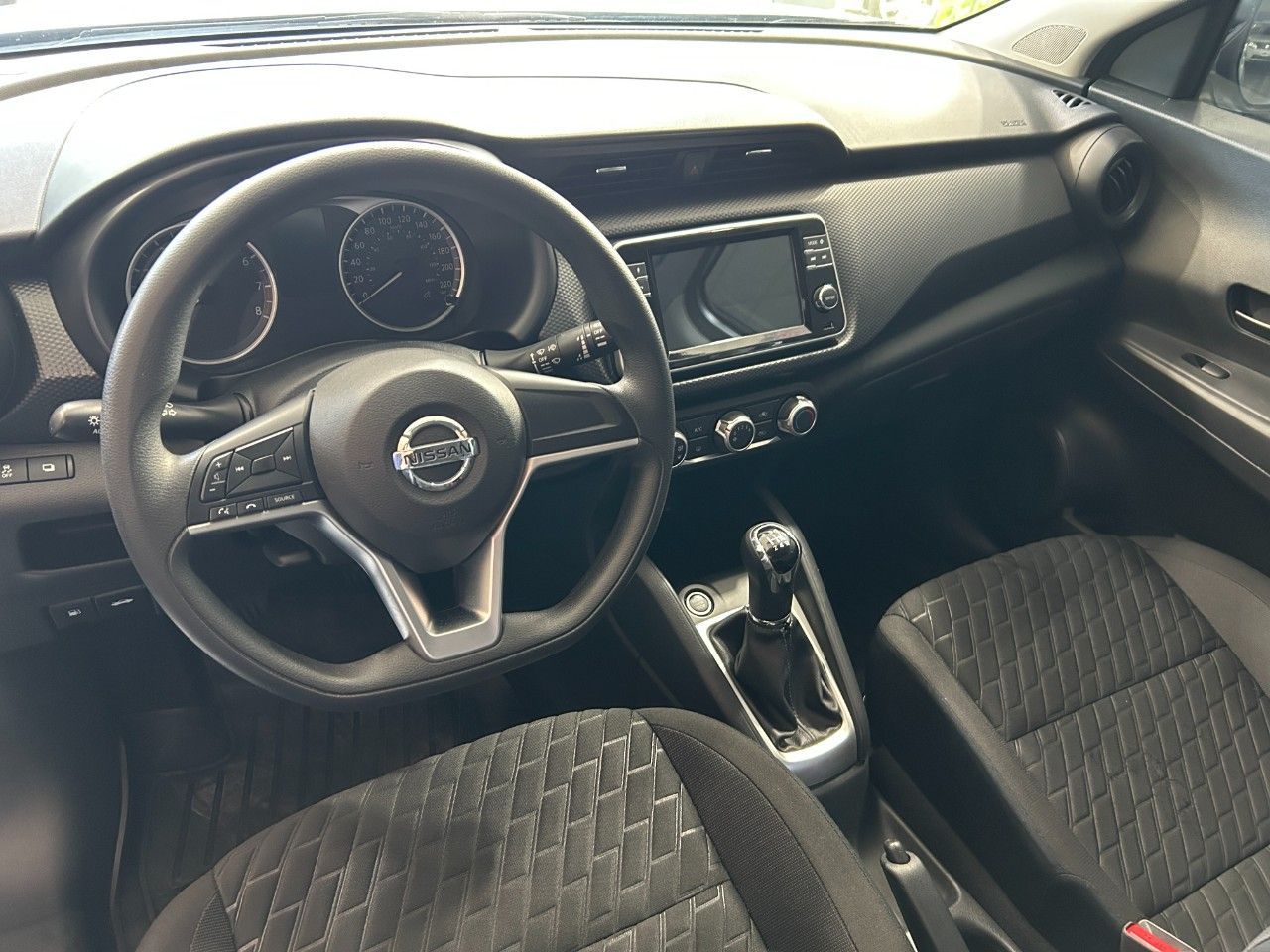 Nissan Kicks Usado Financiado en Córdoba, deRuedas