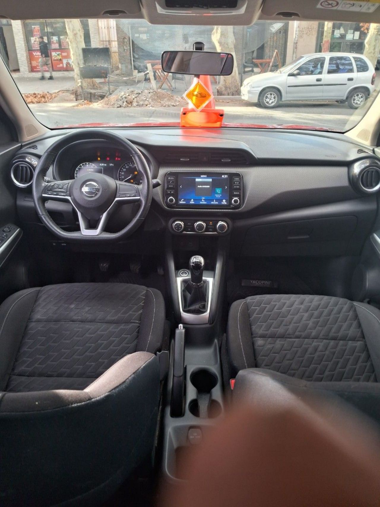Nissan Kicks Usado Financiado en Mendoza, deRuedas