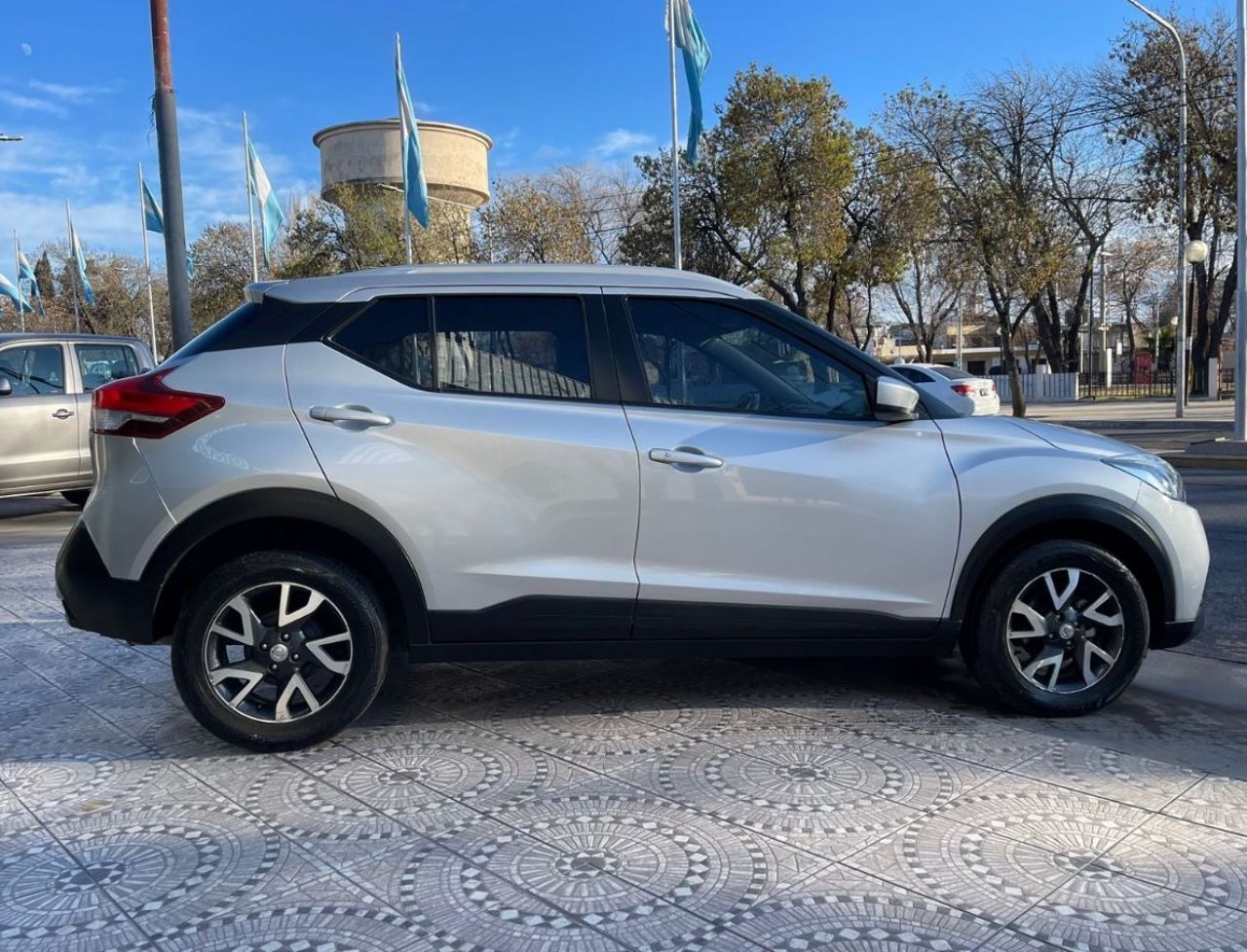 Nissan Kicks Usado Financiado en Mendoza, deRuedas
