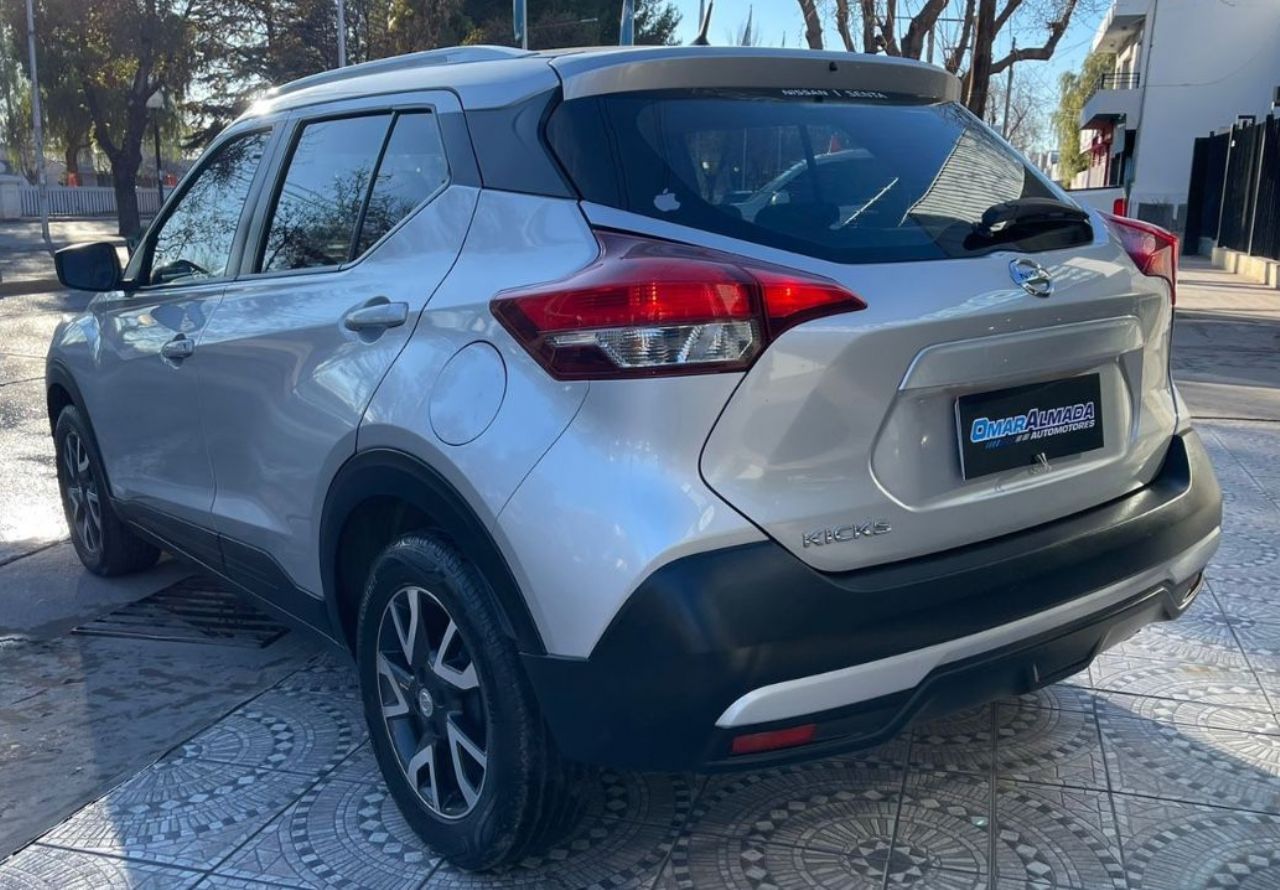 Nissan Kicks Usado Financiado en Mendoza, deRuedas