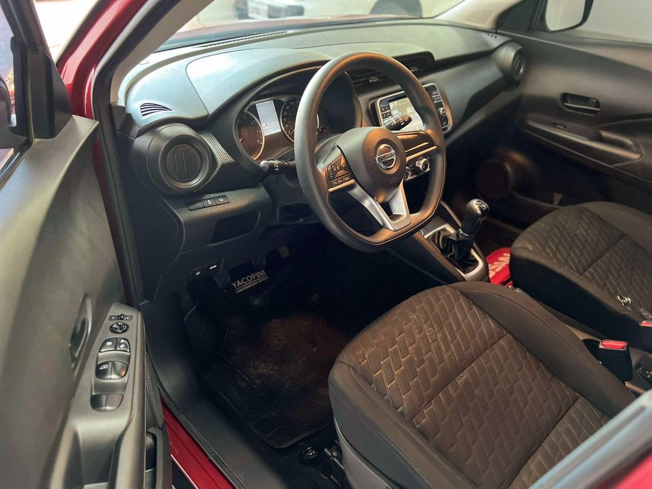 Nissan Kicks Usado Financiado en Mendoza, deRuedas