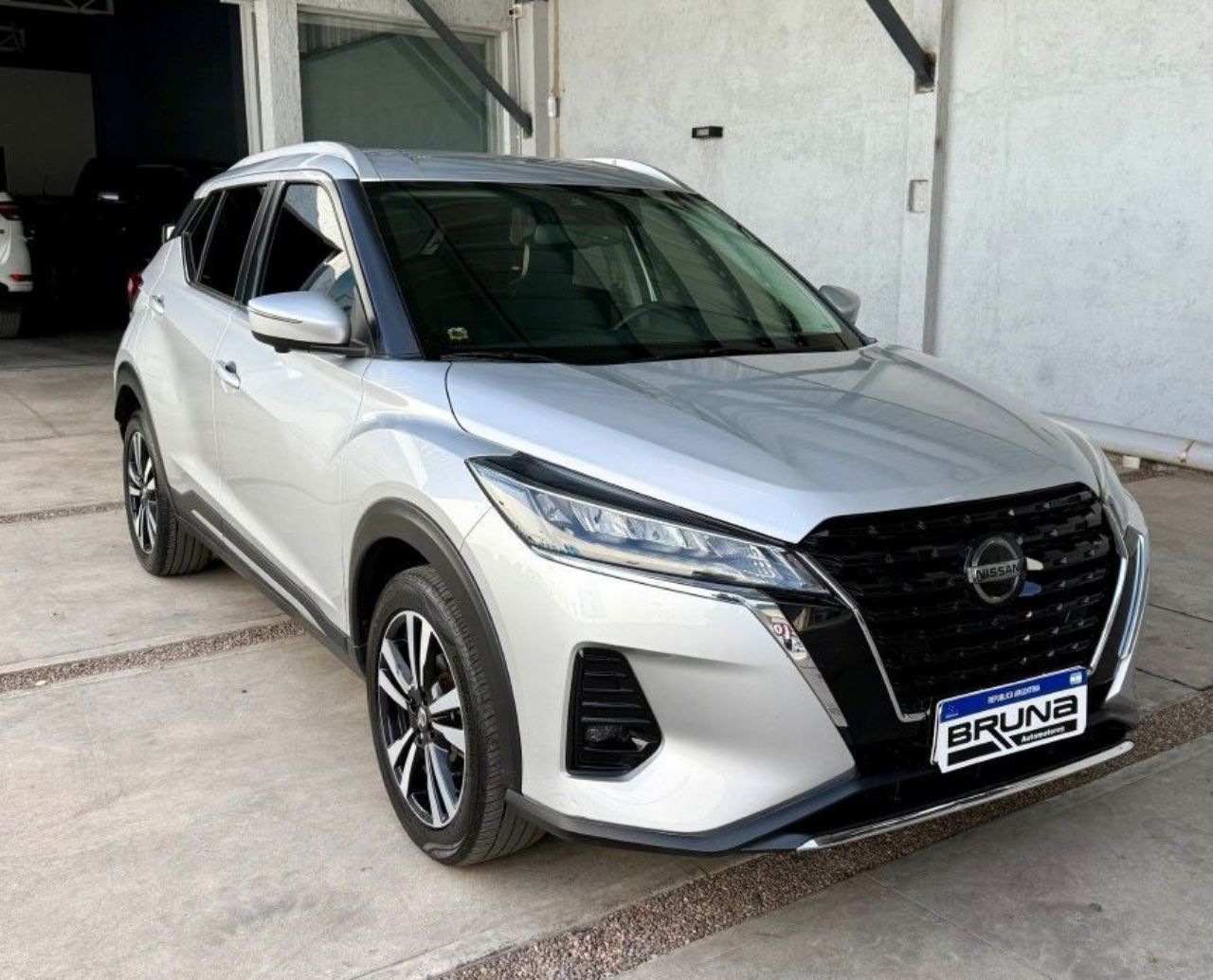 Nissan Kicks Usado Financiado en Mendoza, deRuedas