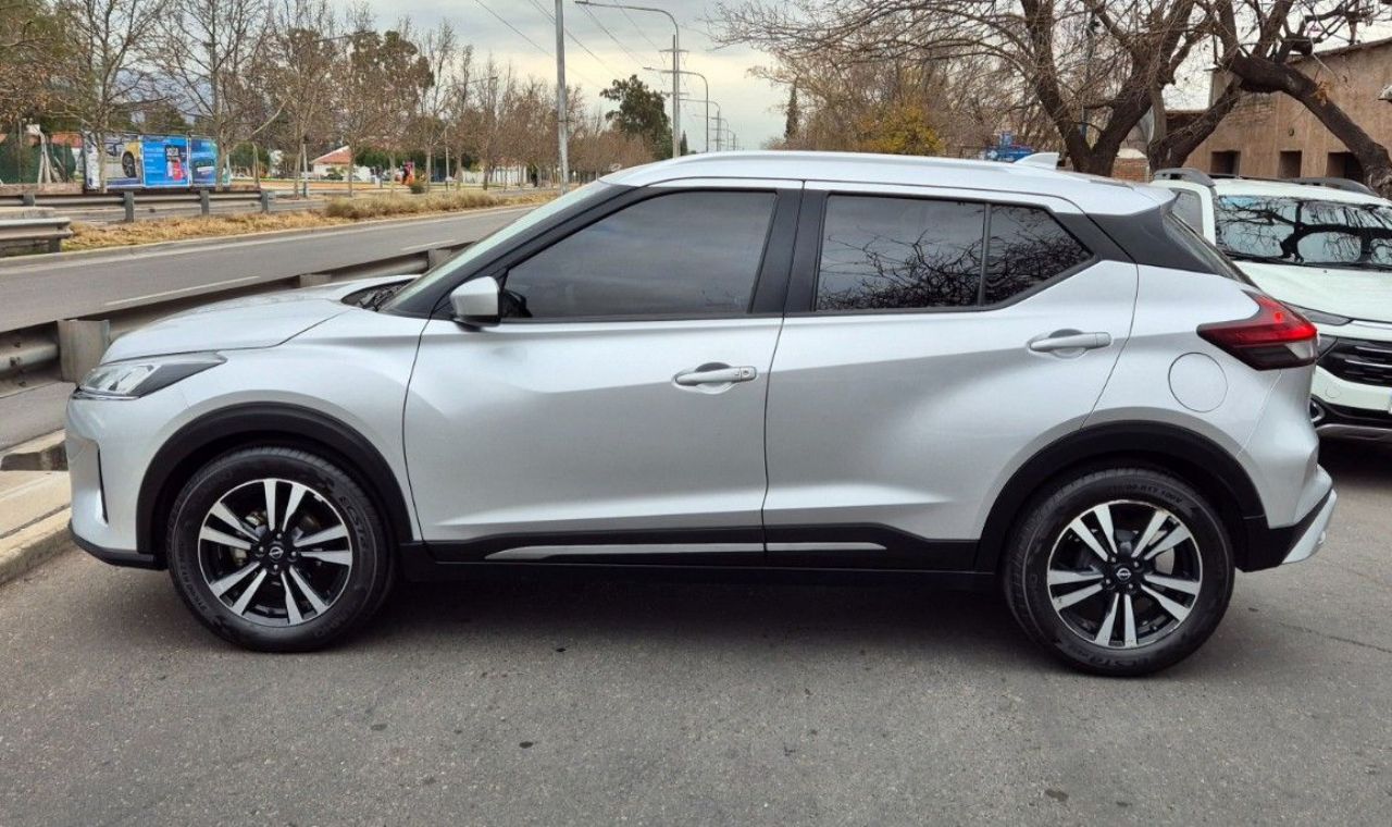 Nissan Kicks Usado Financiado en Mendoza, deRuedas