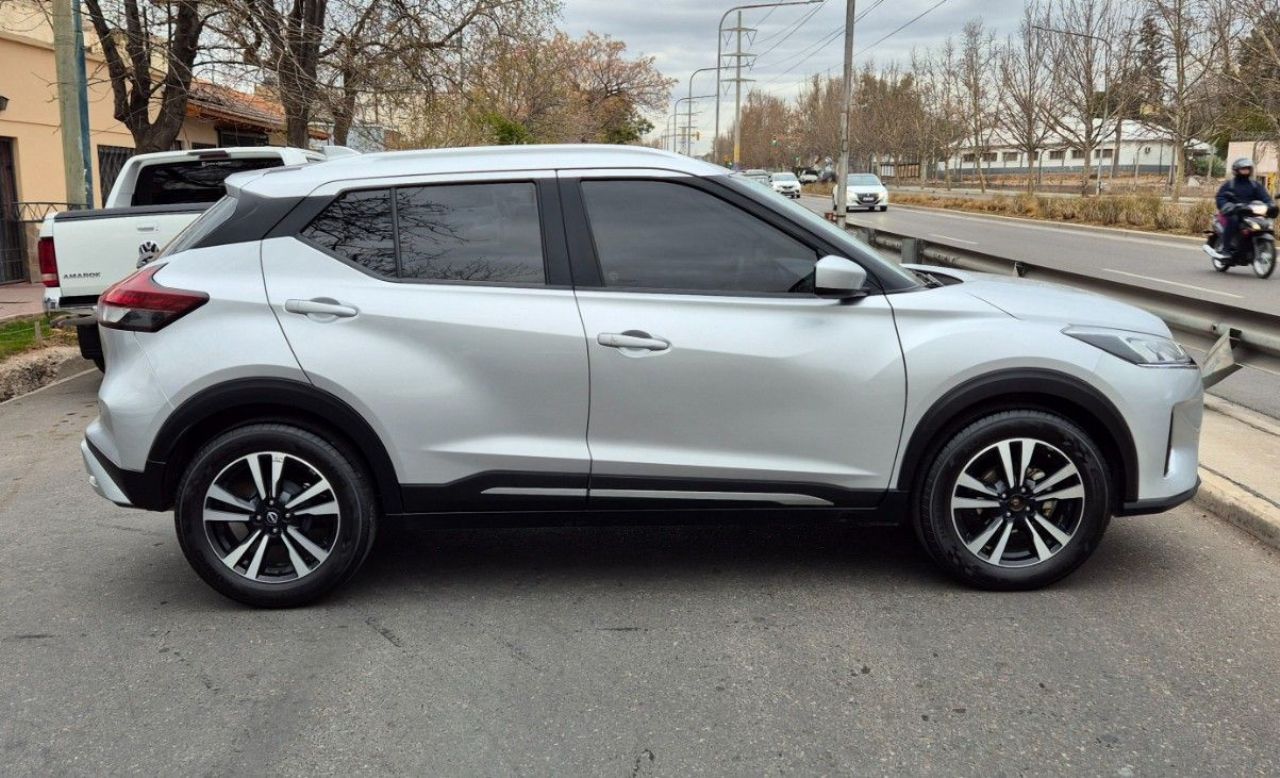 Nissan Kicks Usado Financiado en Mendoza, deRuedas