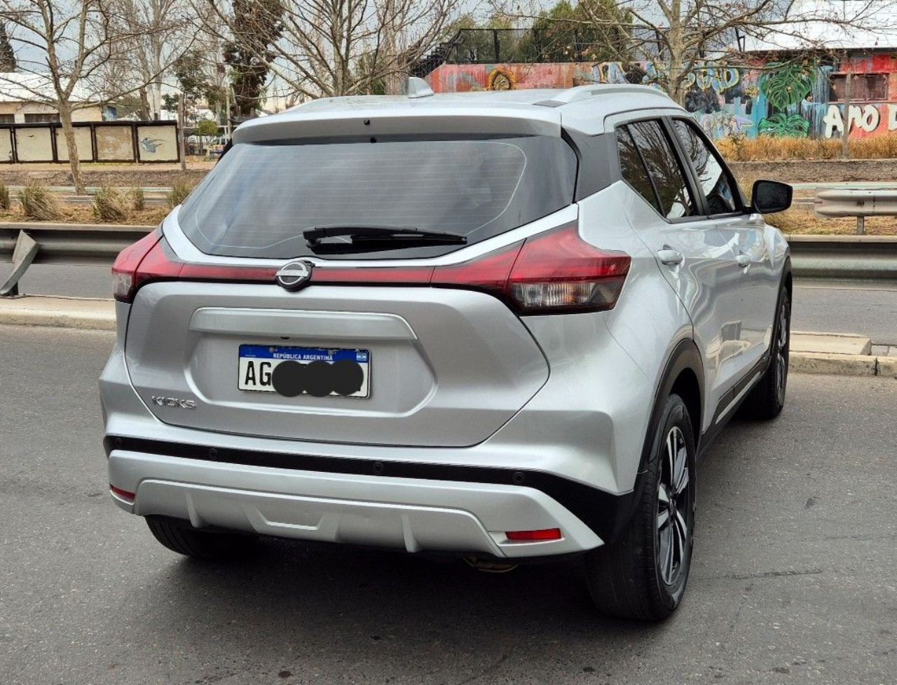 Nissan Kicks Usado Financiado en Mendoza, deRuedas