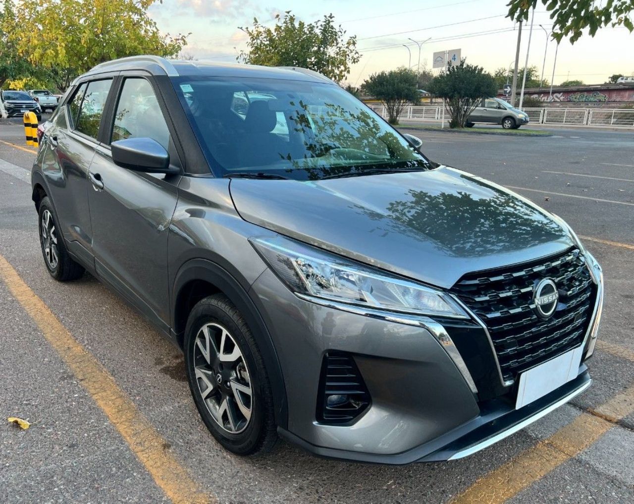 Nissan Kicks Usado Financiado en Mendoza, deRuedas