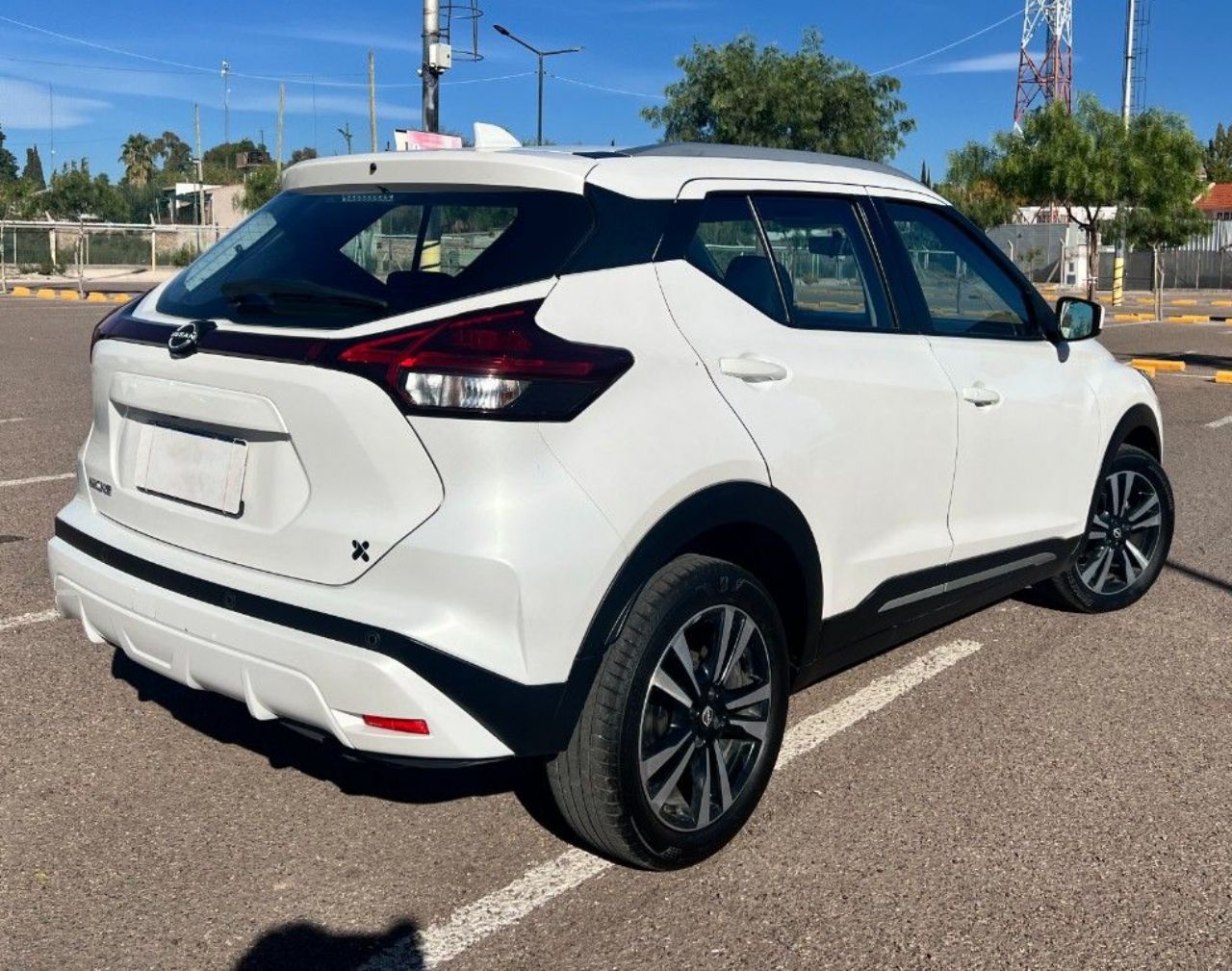 Nissan Kicks Usado Financiado en Mendoza, deRuedas